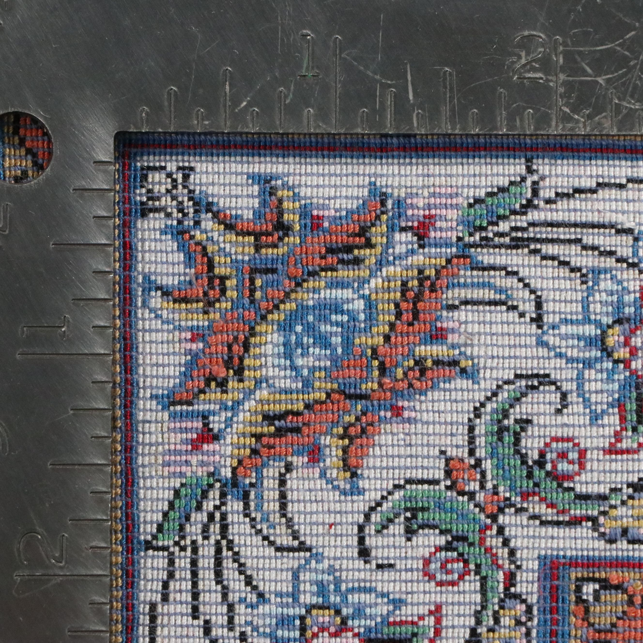 2'8 x 4'2 Machine Made Turkish Tabriz Style Silk Accent Rug