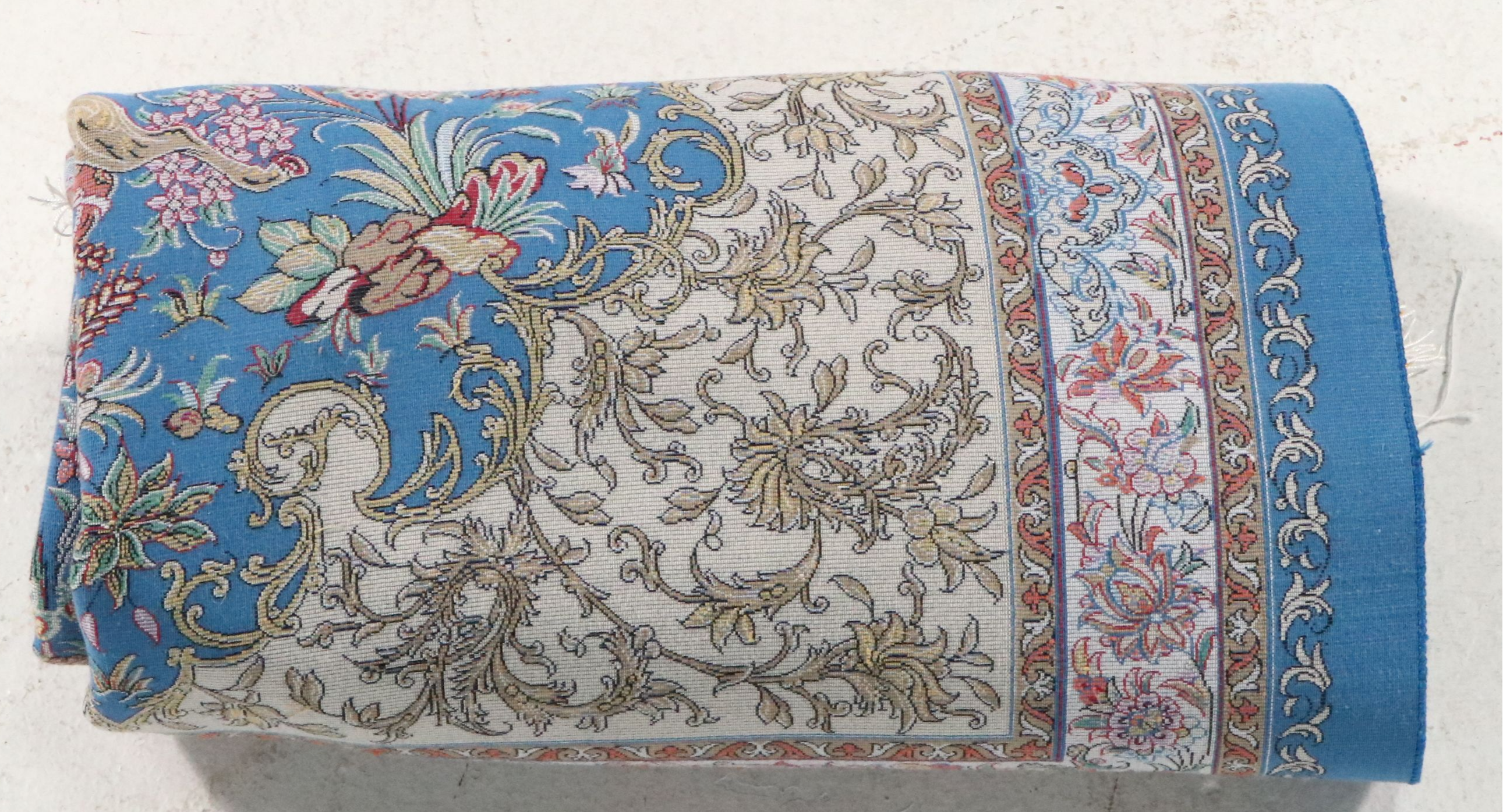 2'8 x 4'2 Machine Made Turkish Tabriz Style Silk Accent Rug