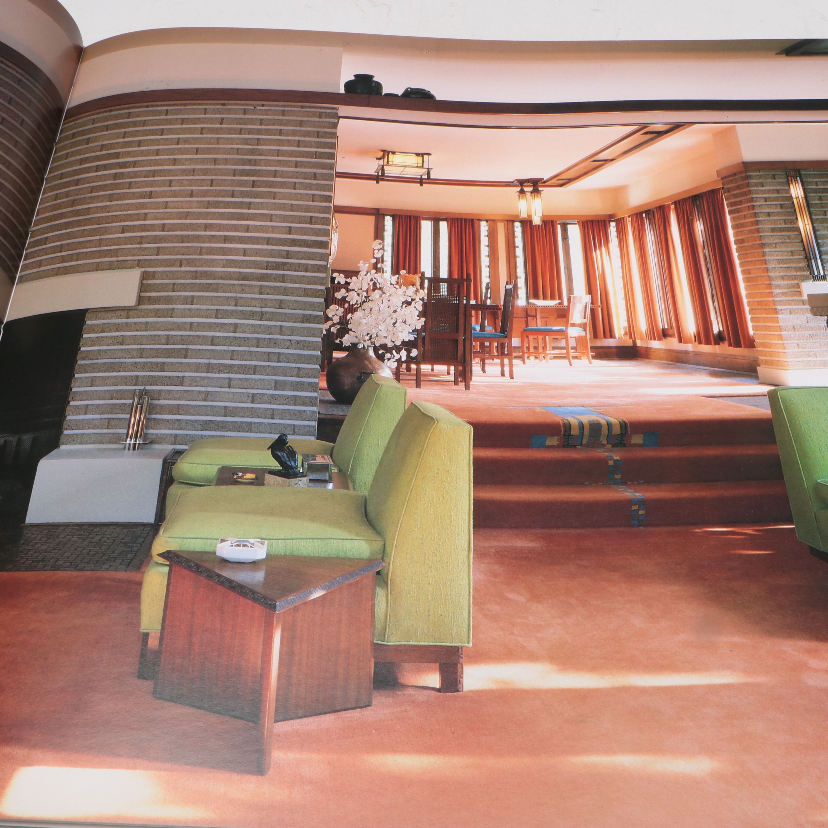 First Edition "Frank Lloyd Wright: The Masterworks" by Pfeiffer and Larkin, 1993