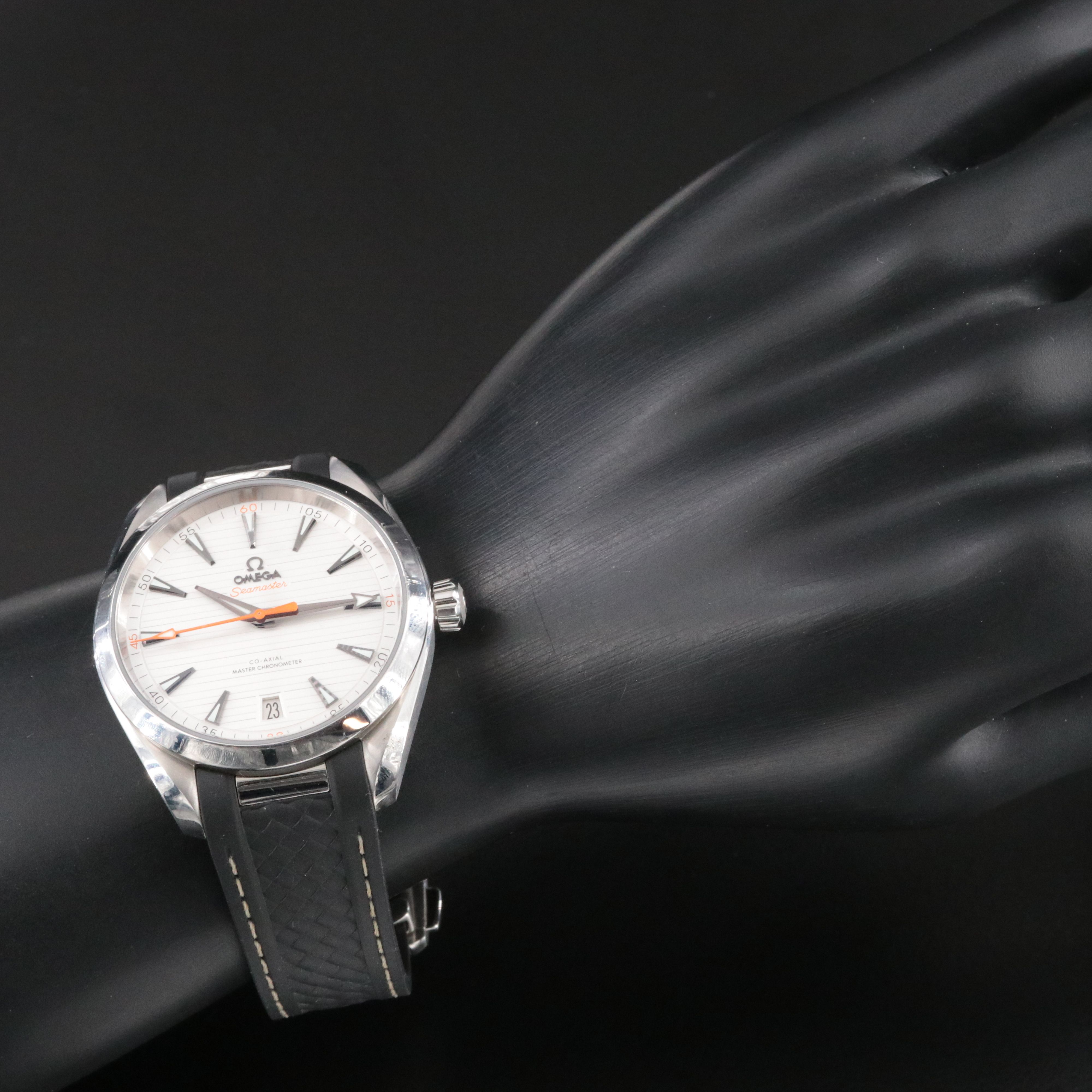 2017 Omega Seamaster Aqua Terra 150m Master Chronometer 41mm Watch