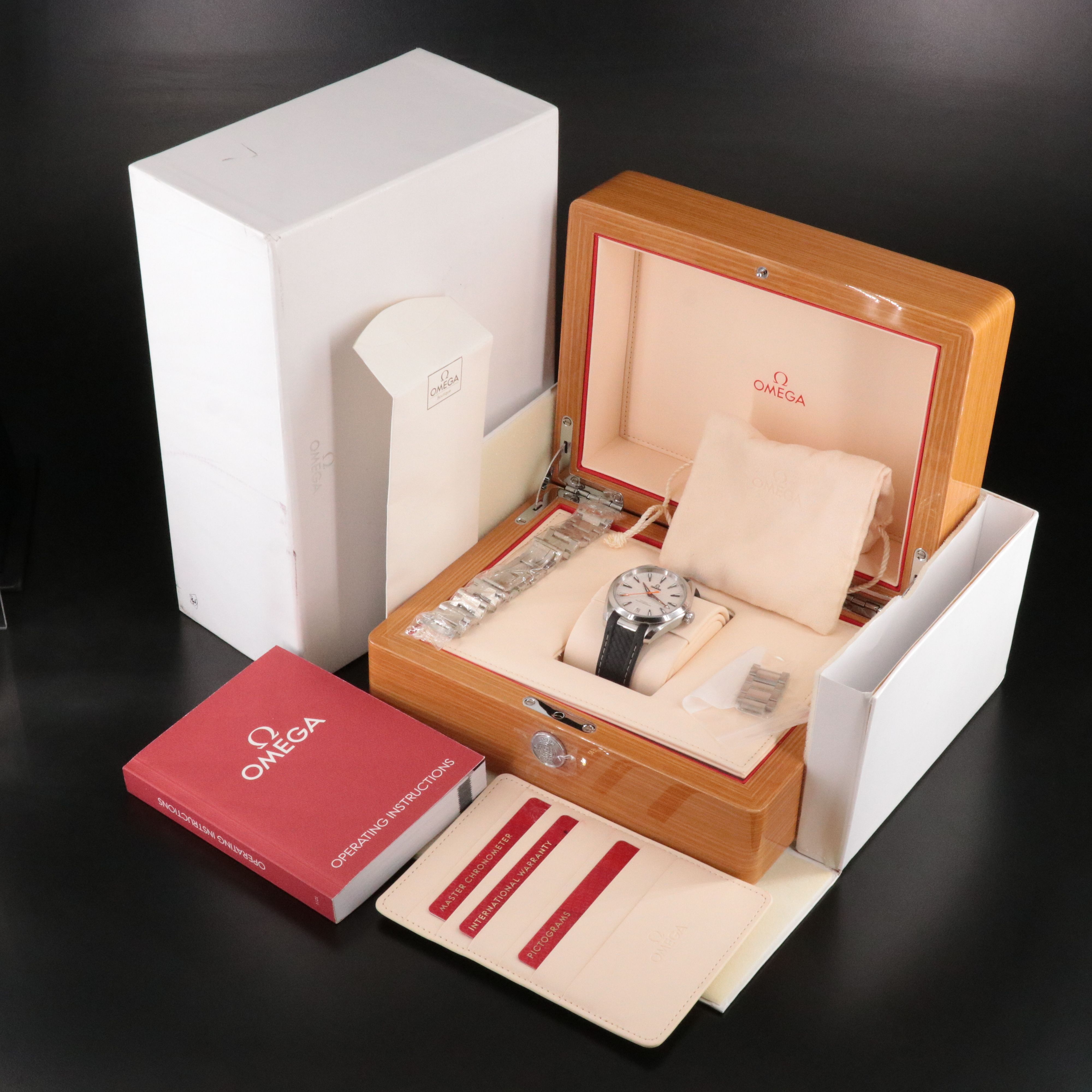 2017 Omega Seamaster Aqua Terra 150m Master Chronometer 41mm Watch