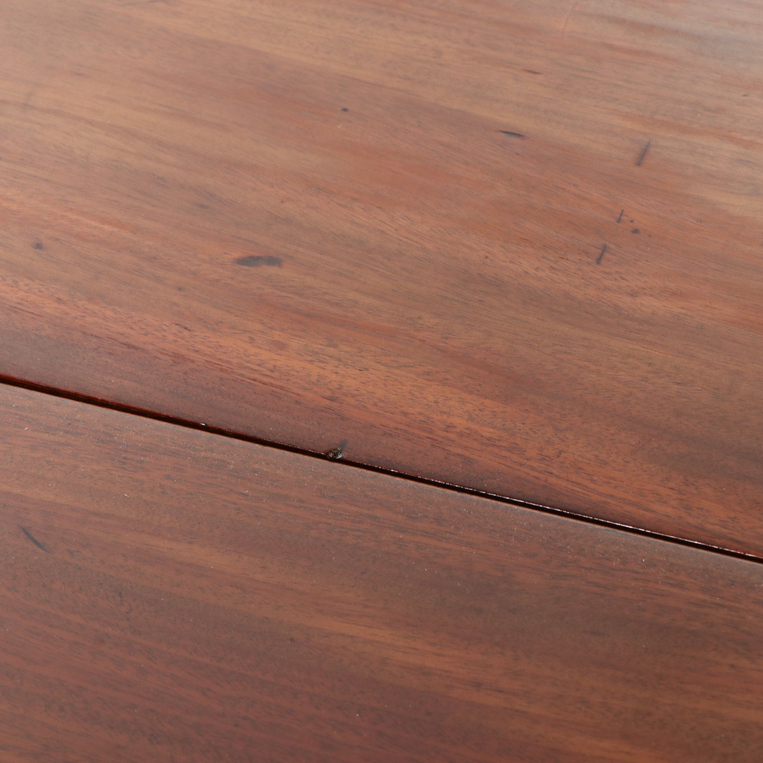 Federal Mahogany Cloverleaf Flip-Top Card Table, Early 19th Century