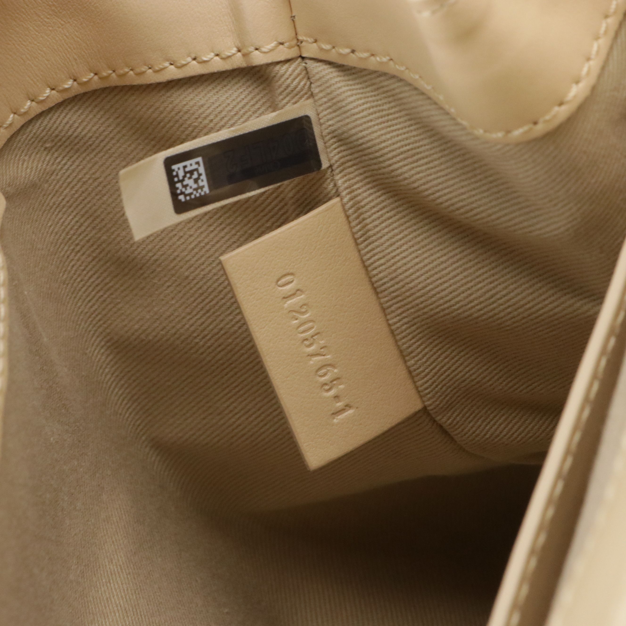 Chloé Small C Two-Way Bag in Beige Smooth Calf Leather and Metallic Accent