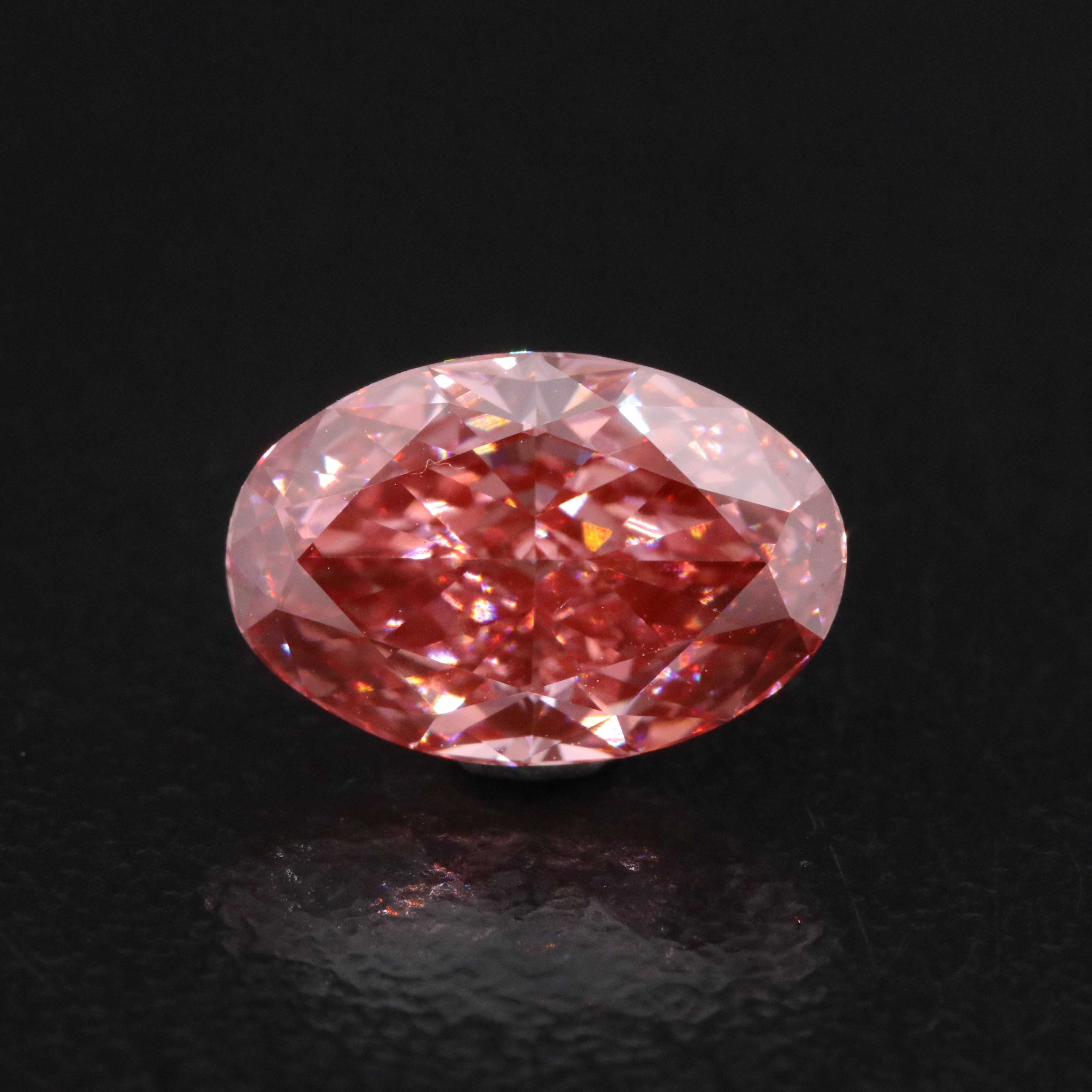 Loose 1.67 CT Lab Grown Fancy Vivid Pink Diamond with IGI Report