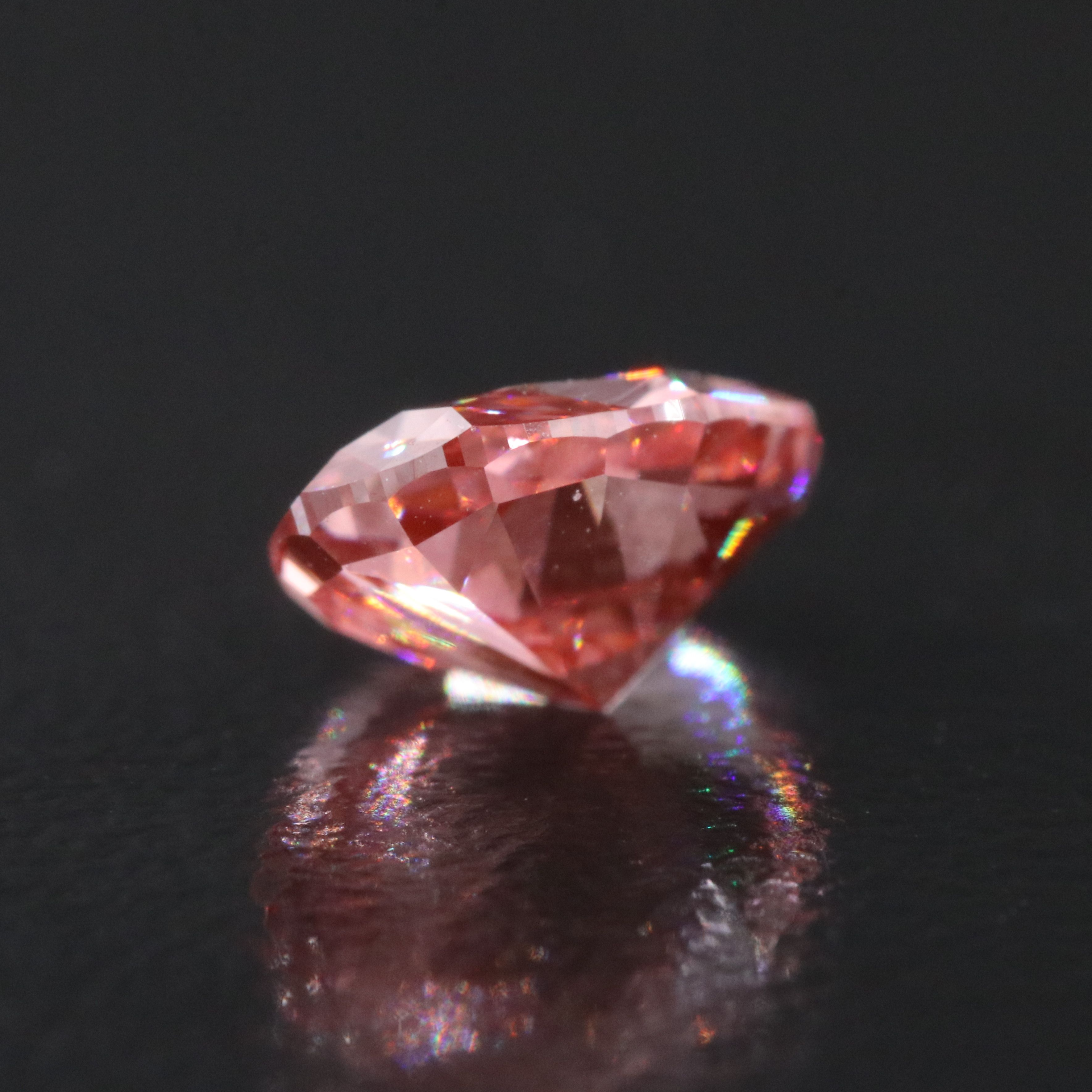 Loose 1.67 CT Lab Grown Fancy Vivid Pink Diamond with IGI Report
