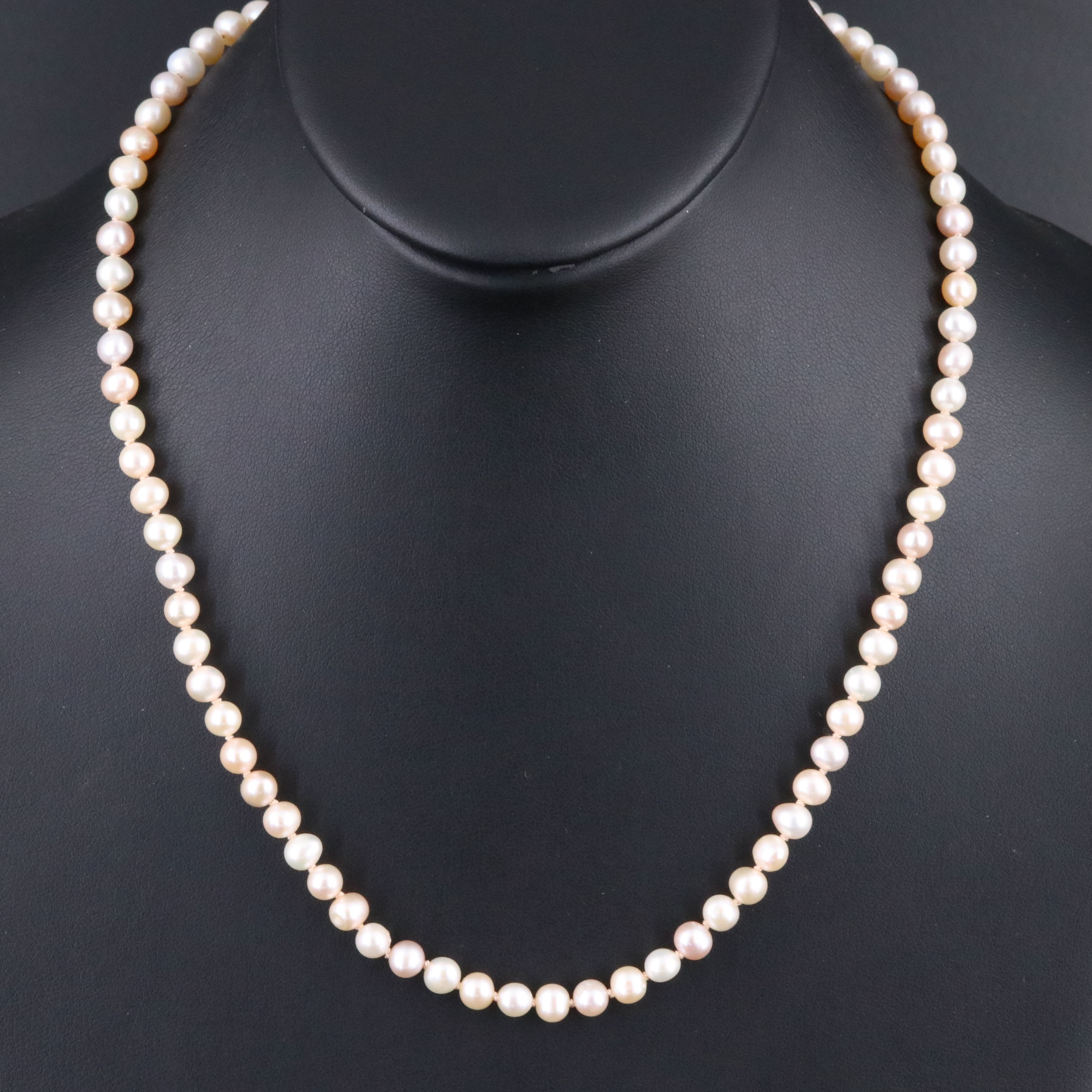 Pearl Necklace with 14K Clasp
