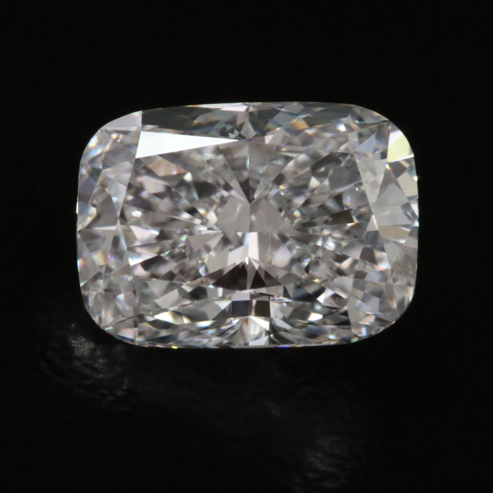 Loose 1.56 CT Lab Grown Diamond with IGI Report