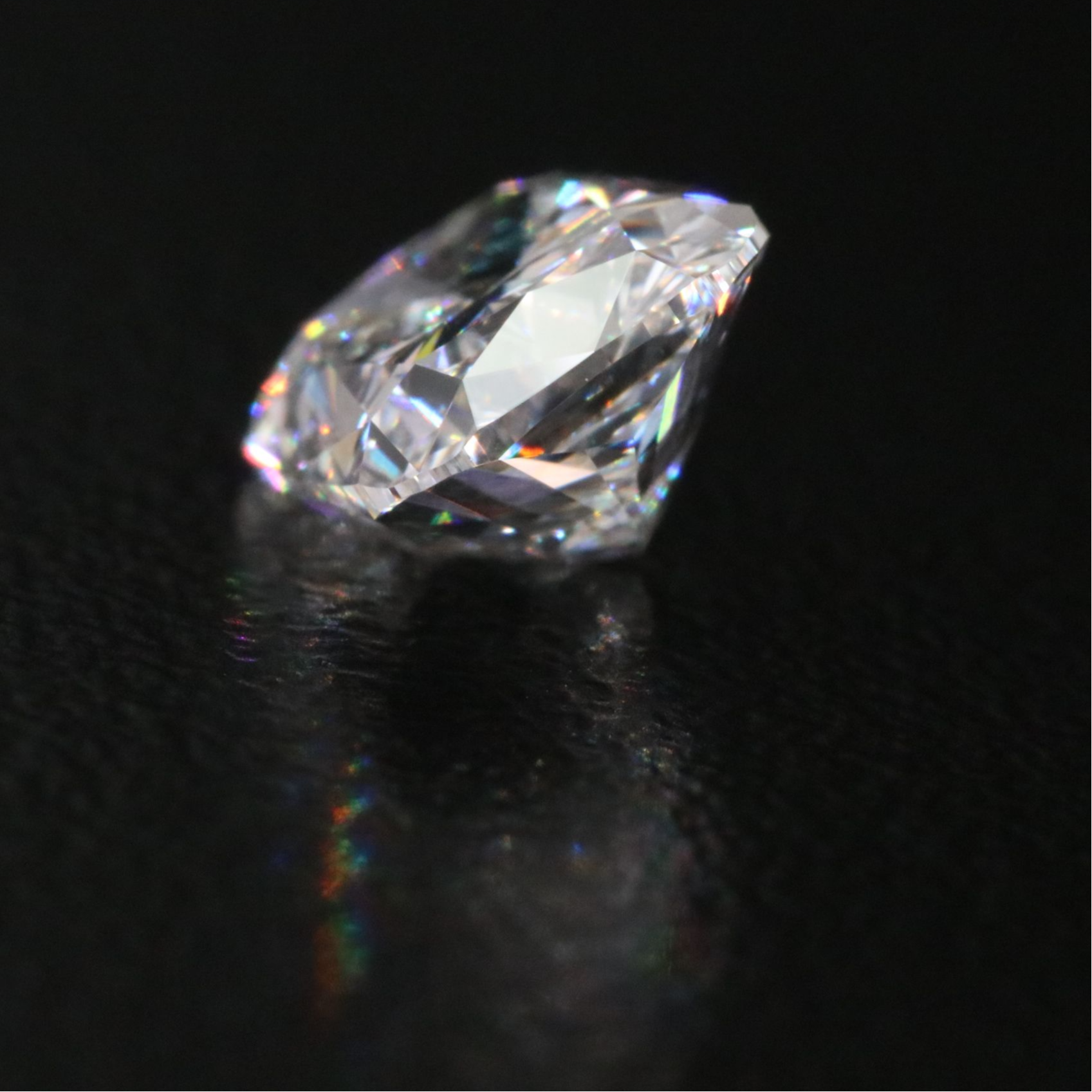 Loose 1.56 CT Lab Grown Diamond with IGI Report