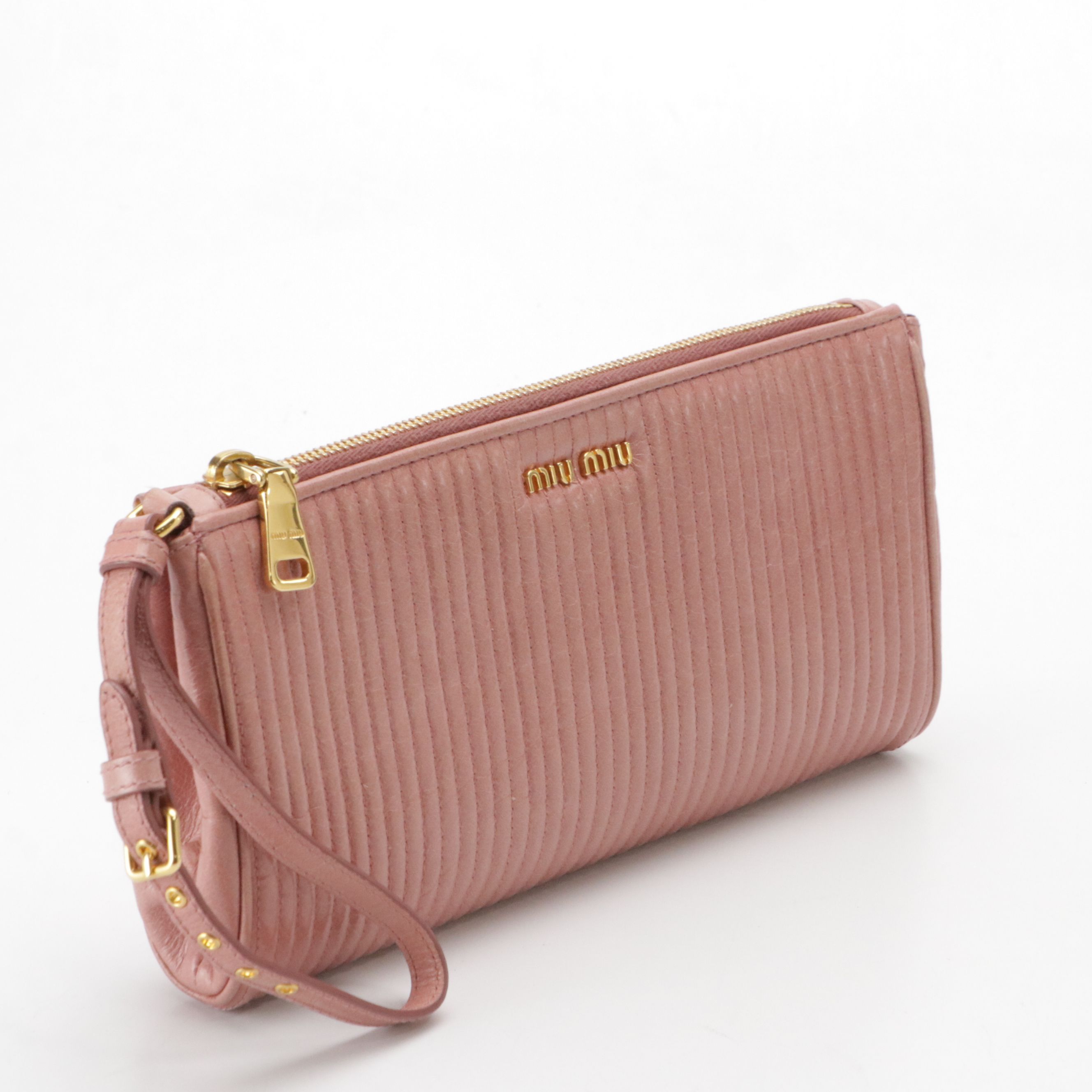 Miu Miu Wristlet Clutch in Matelassé Crinkled Calfskin Leather