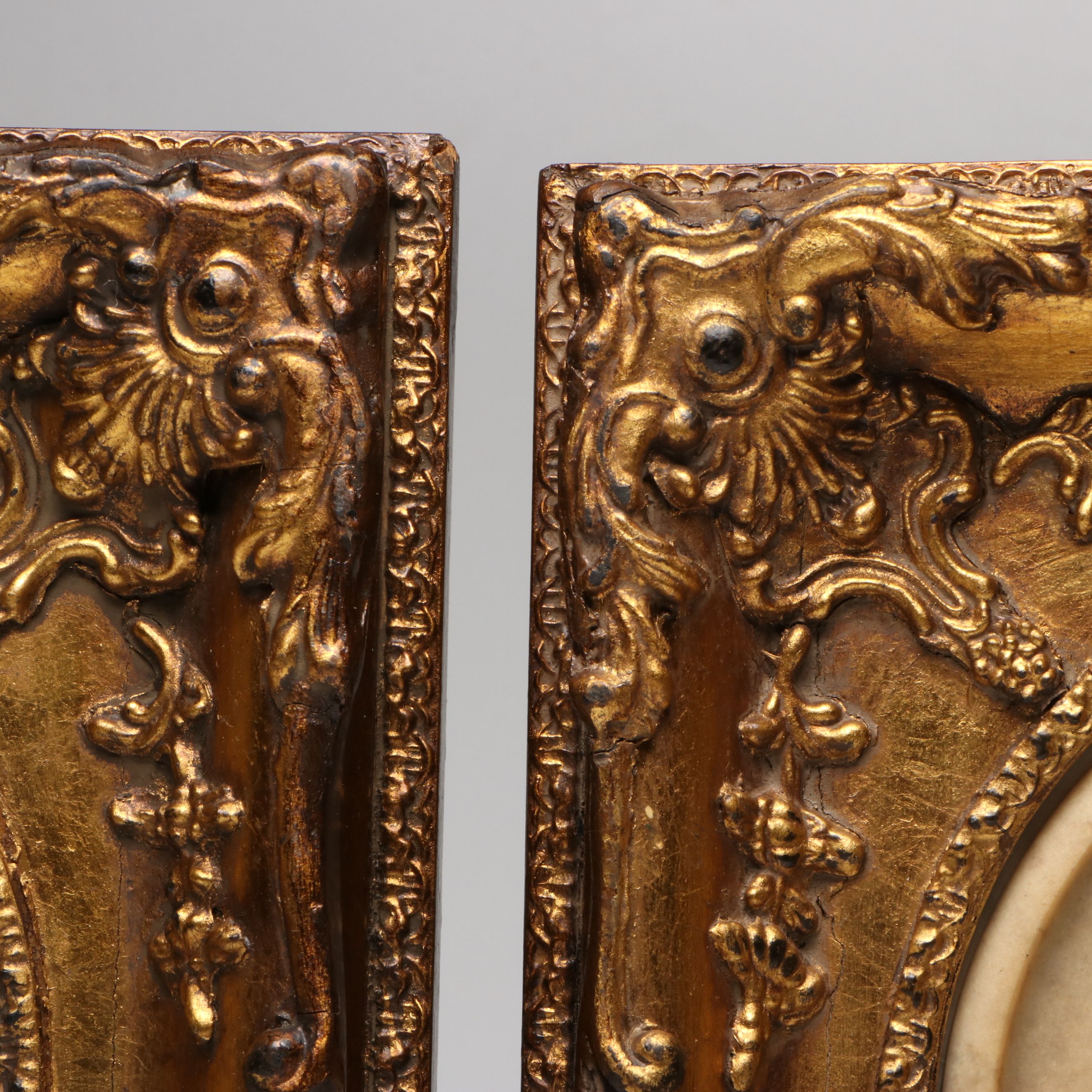 Enrico Braga Carved Marble Putti Reliefs, Late 19th / Early 20th Century