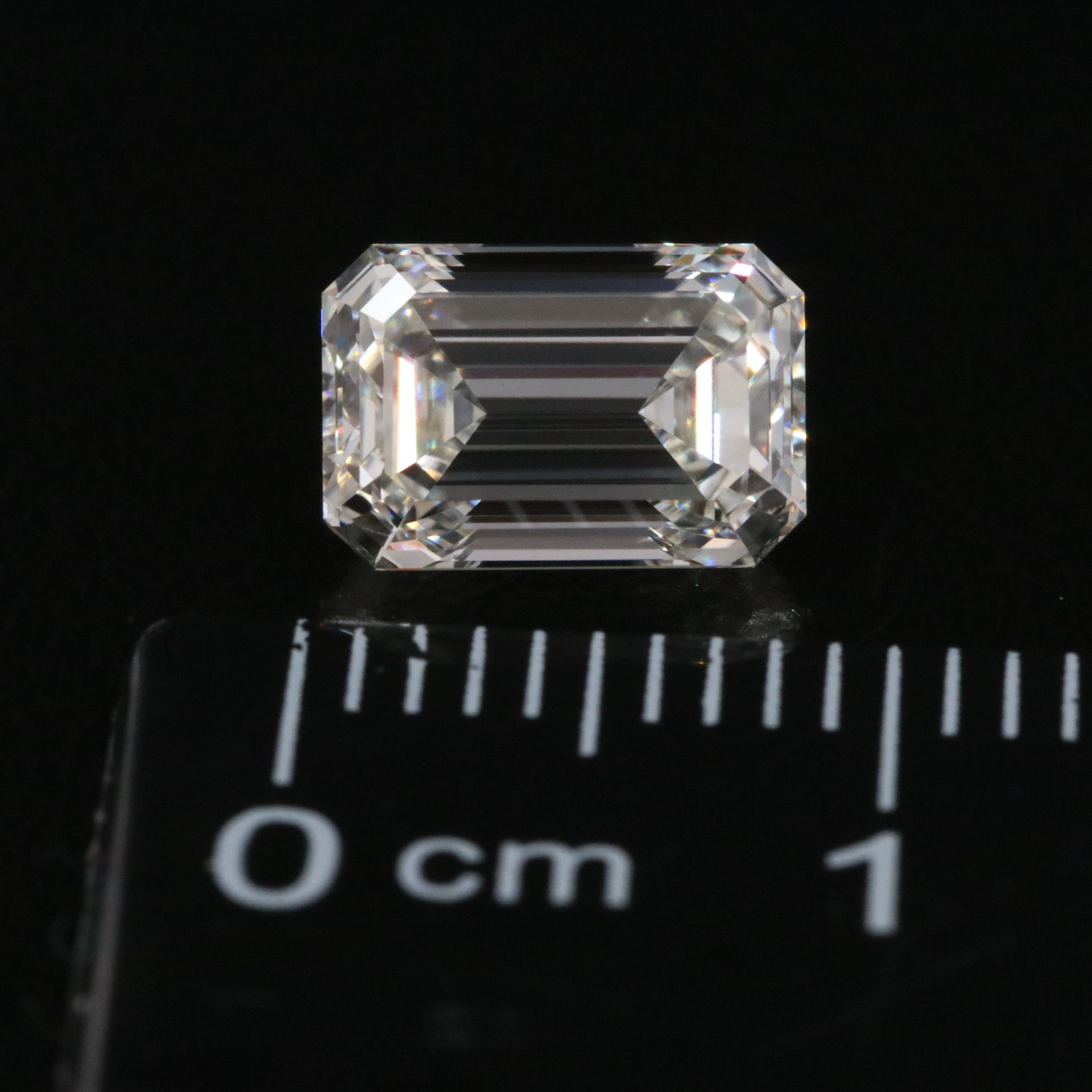 Loose 1.77 CT Lab Grown Diamond with IGI Report