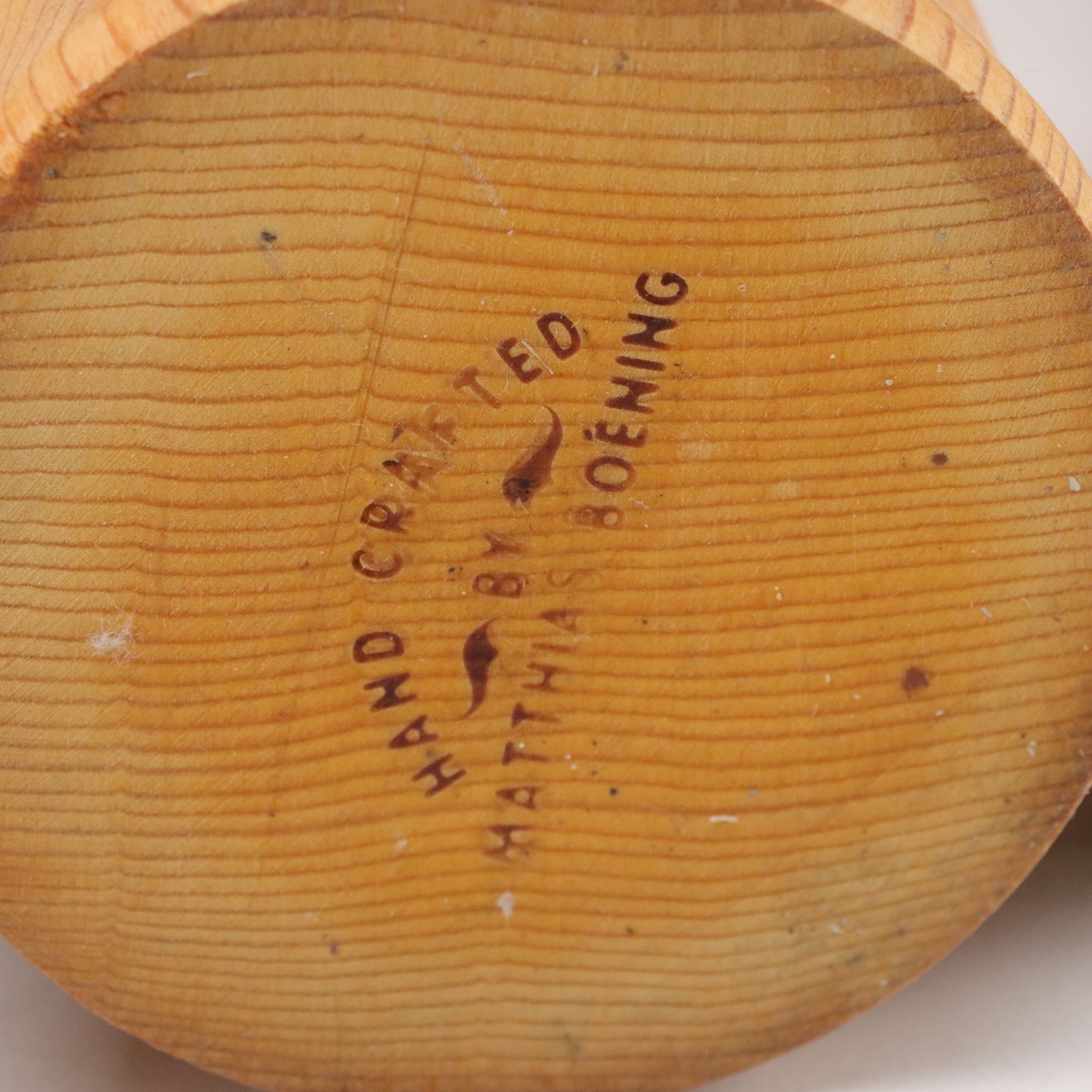 Easter Island Moai Head Tissue Box with Handcrafted Wood & Antler Mugs