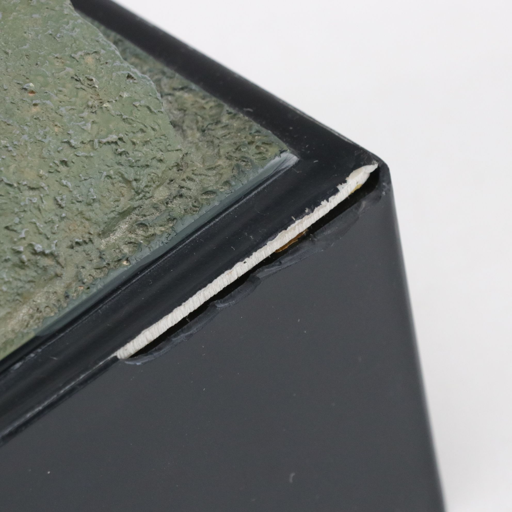 Easter Island Moai Head Tissue Box with Handcrafted Wood & Antler Mugs