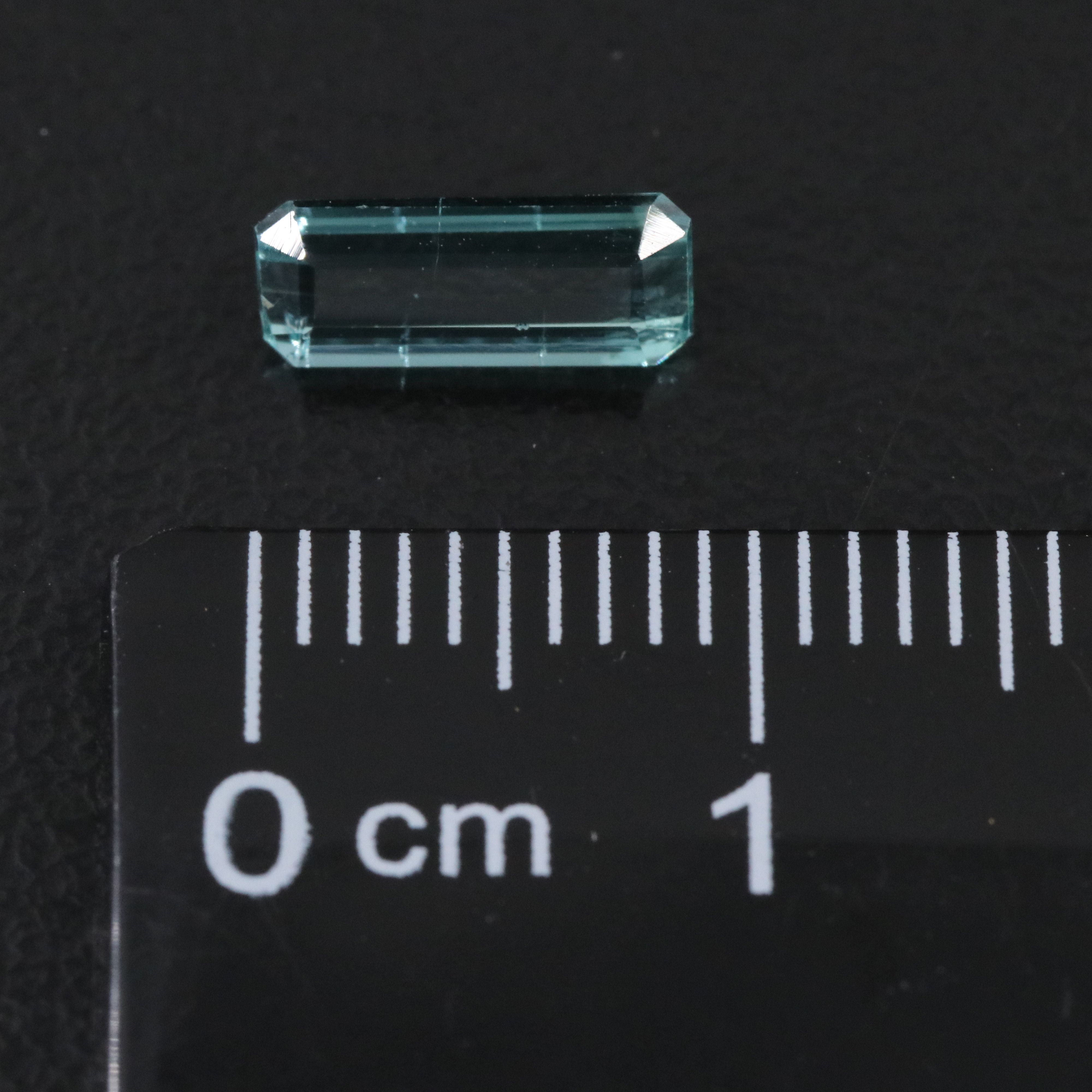 Loose 1.00 CT Tourmaline