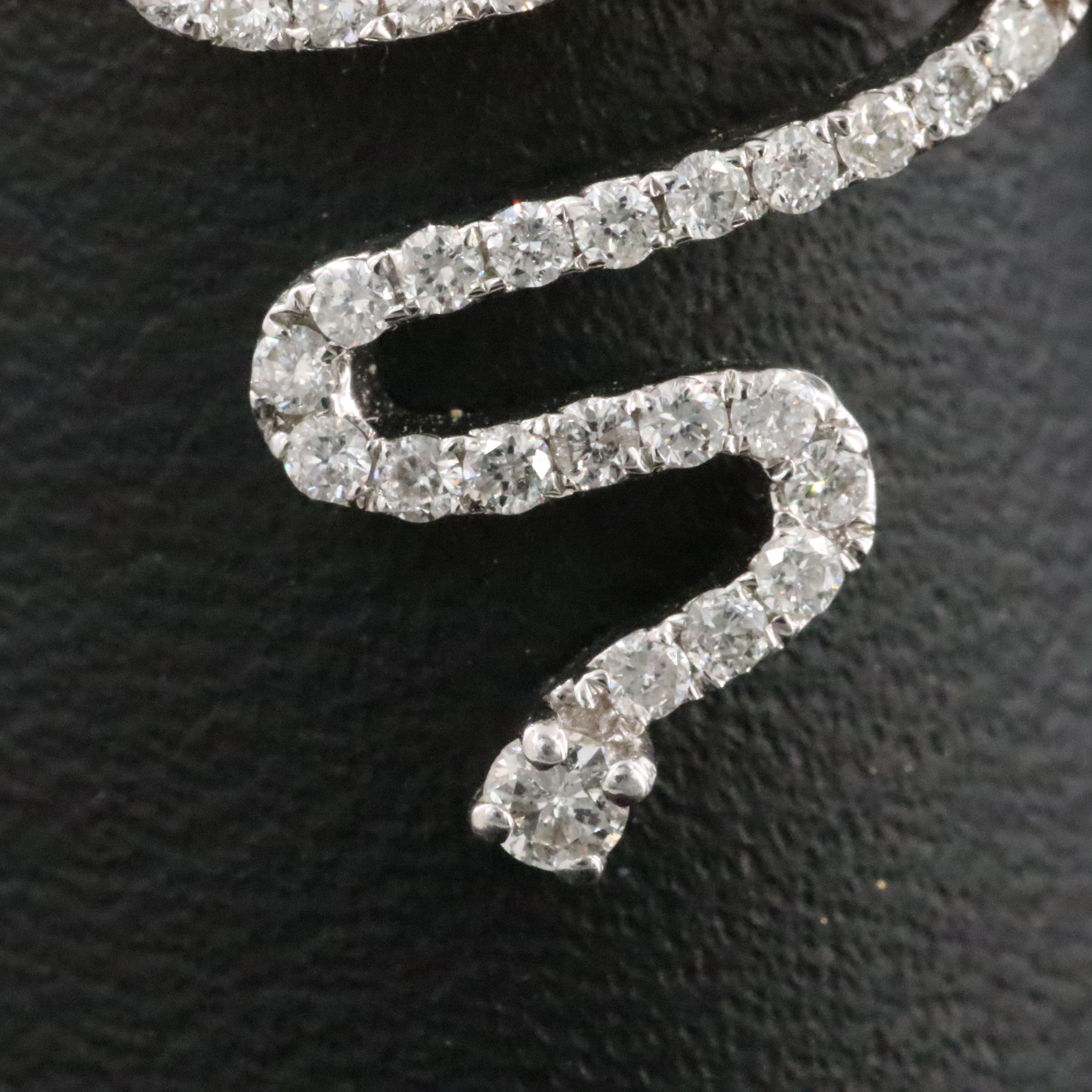 18K 0.50 CTW Diamond Ring