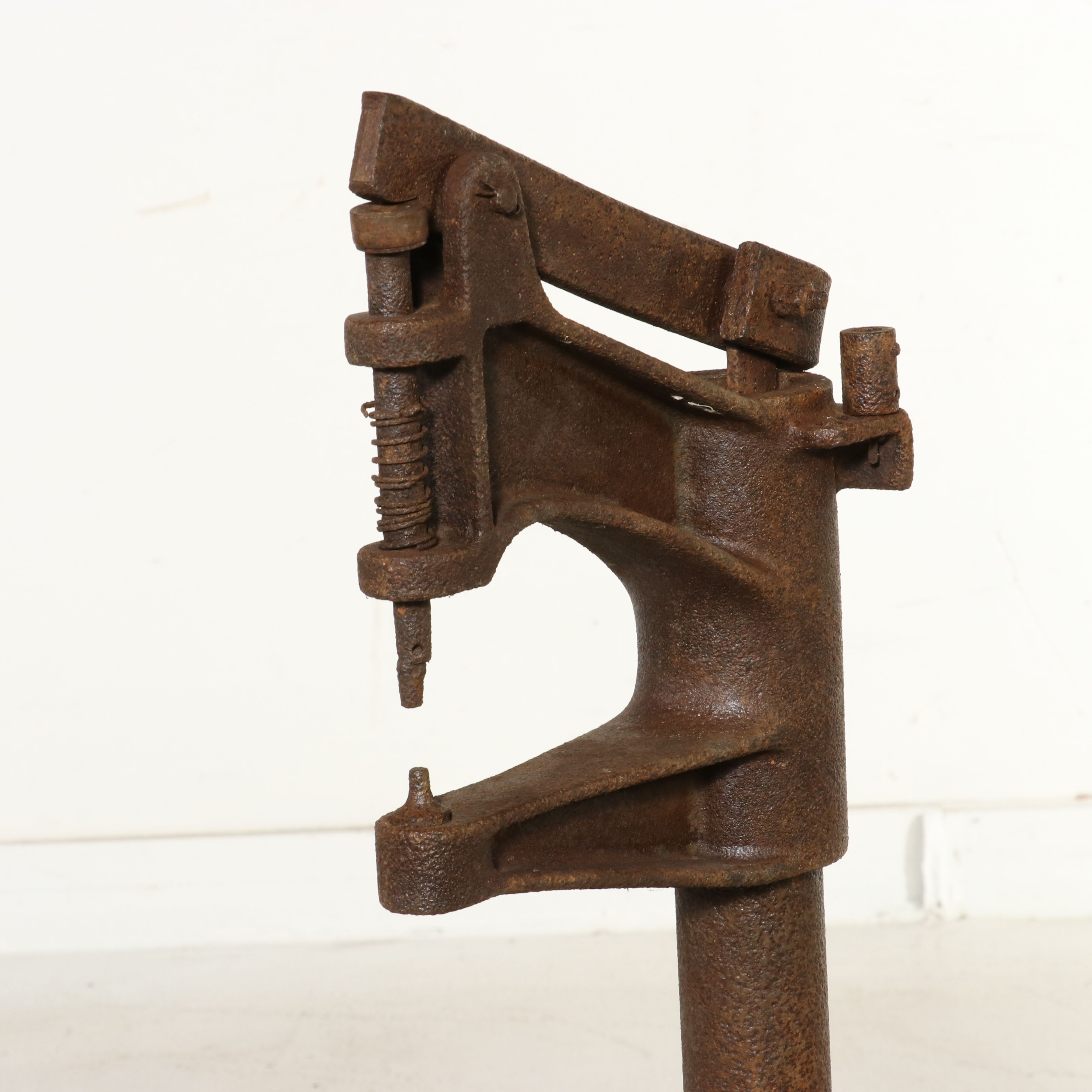 Vintage Iron Rivet Press