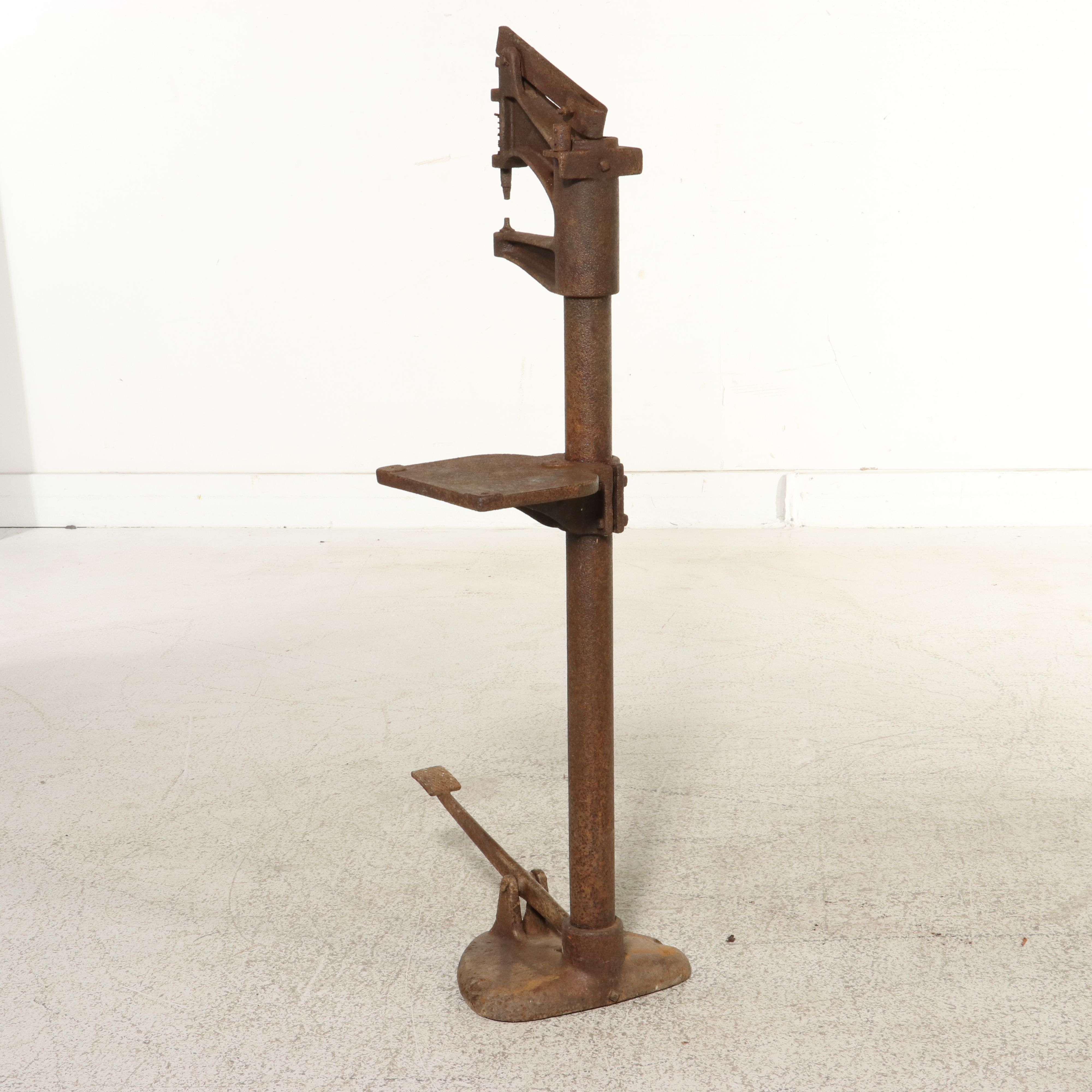 Vintage Iron Rivet Press