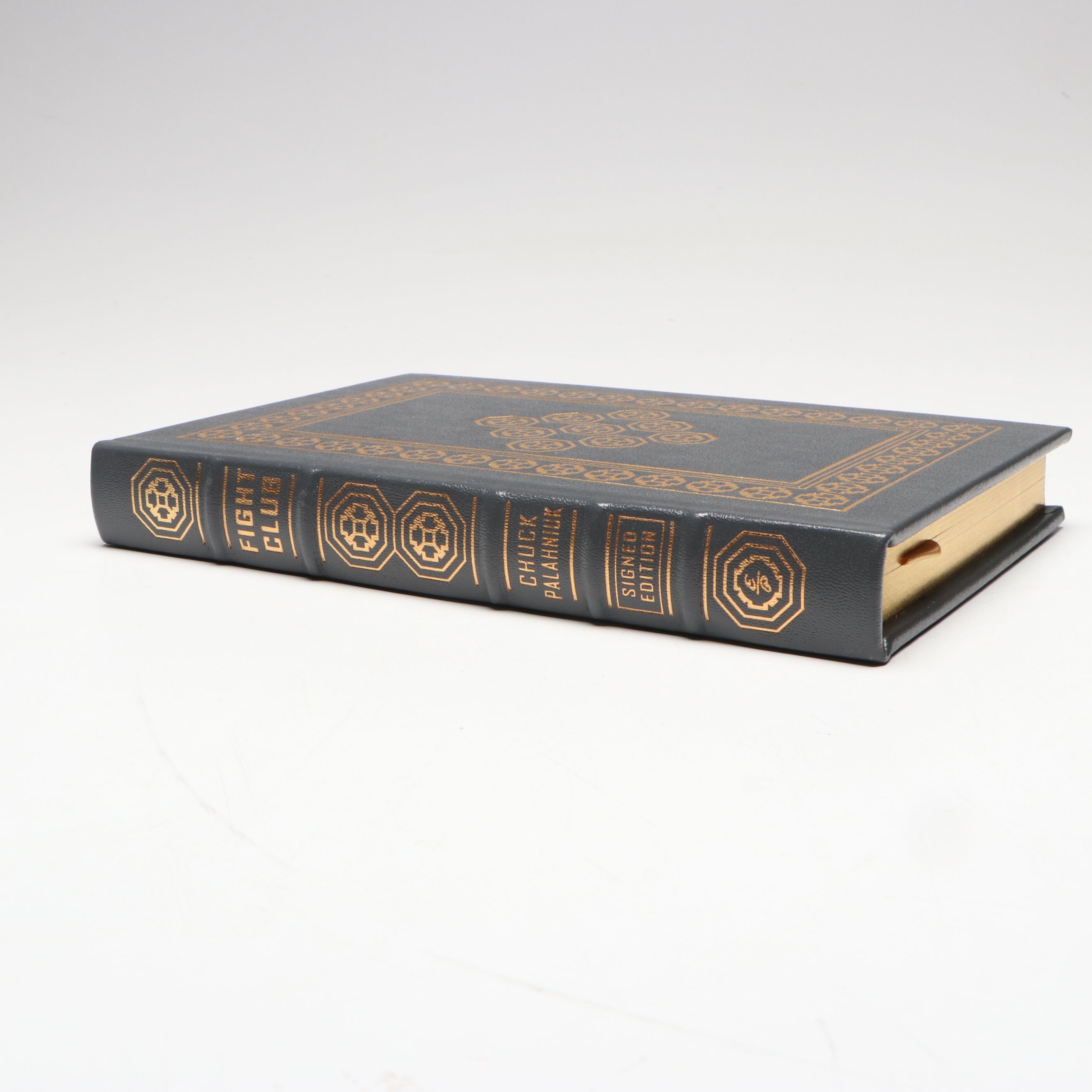 Signed "Fight Club" by Chuck Palahniuk, 2014