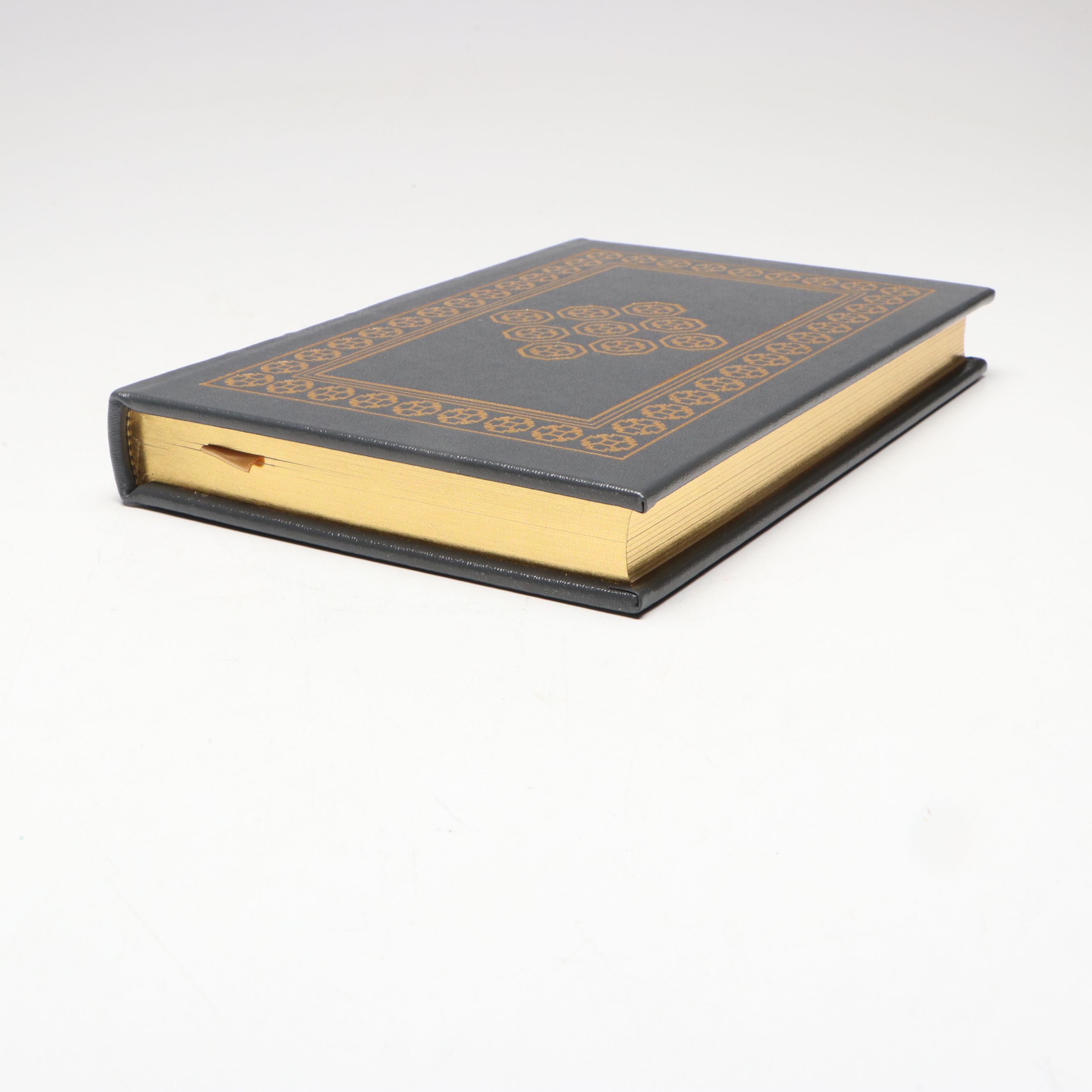 Signed "Fight Club" by Chuck Palahniuk, 2014