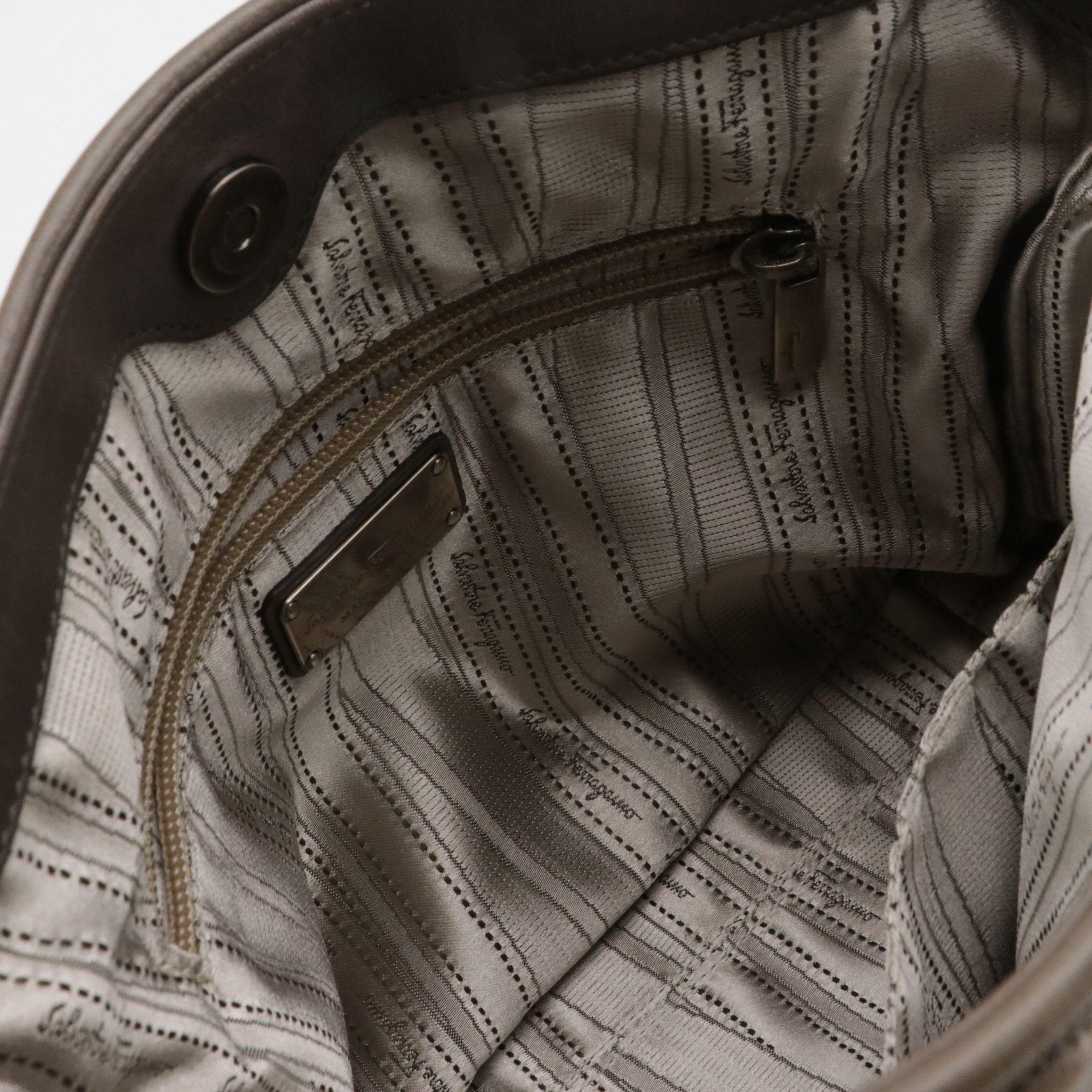 Salvatore Ferragamo Gancini Bubble Quilted Handbag in Grey Leather