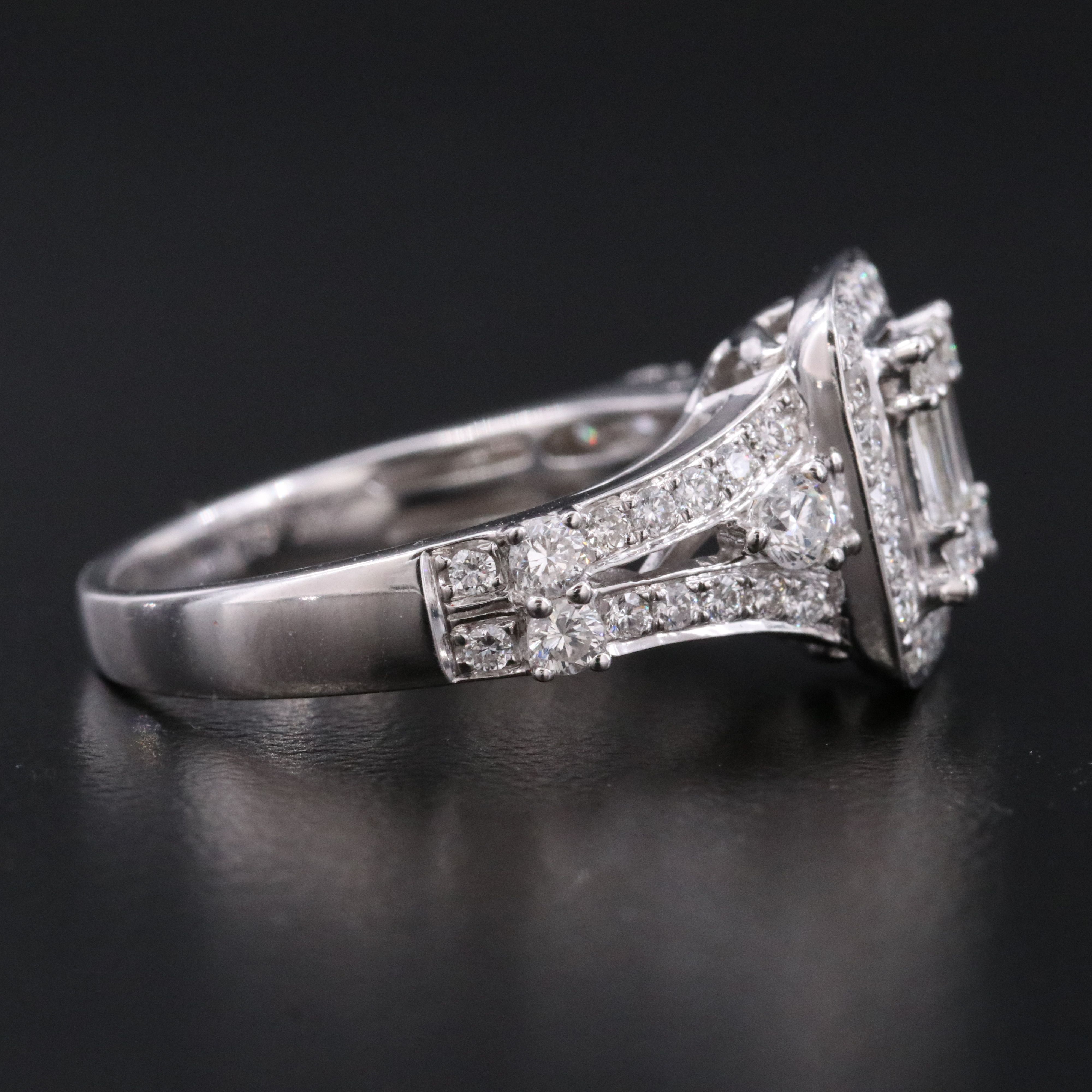 14K 1.00 CTW Diamond with Mosaic Center Ring