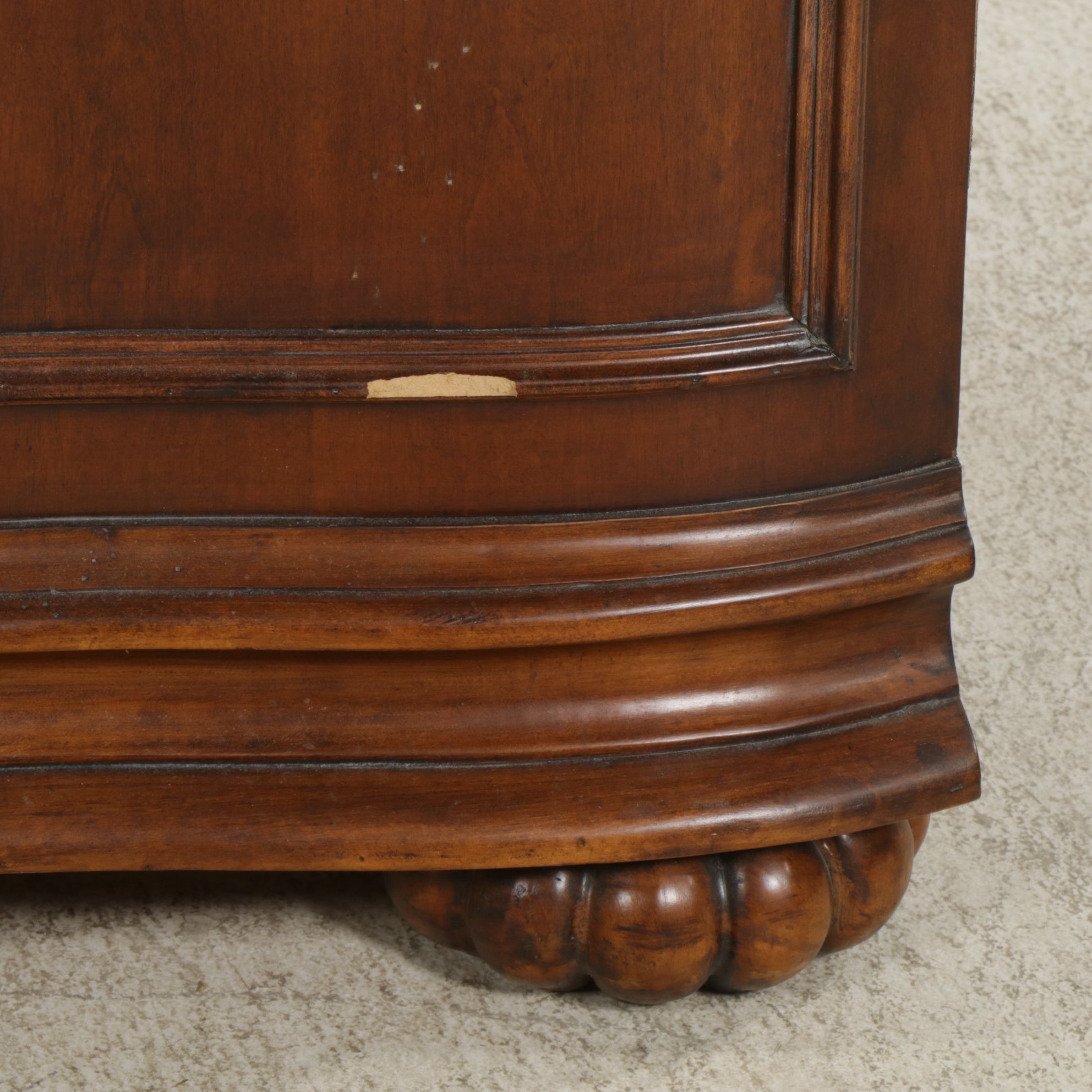 Mahogany Veneer Serpentine Front Dresser, 21st Century