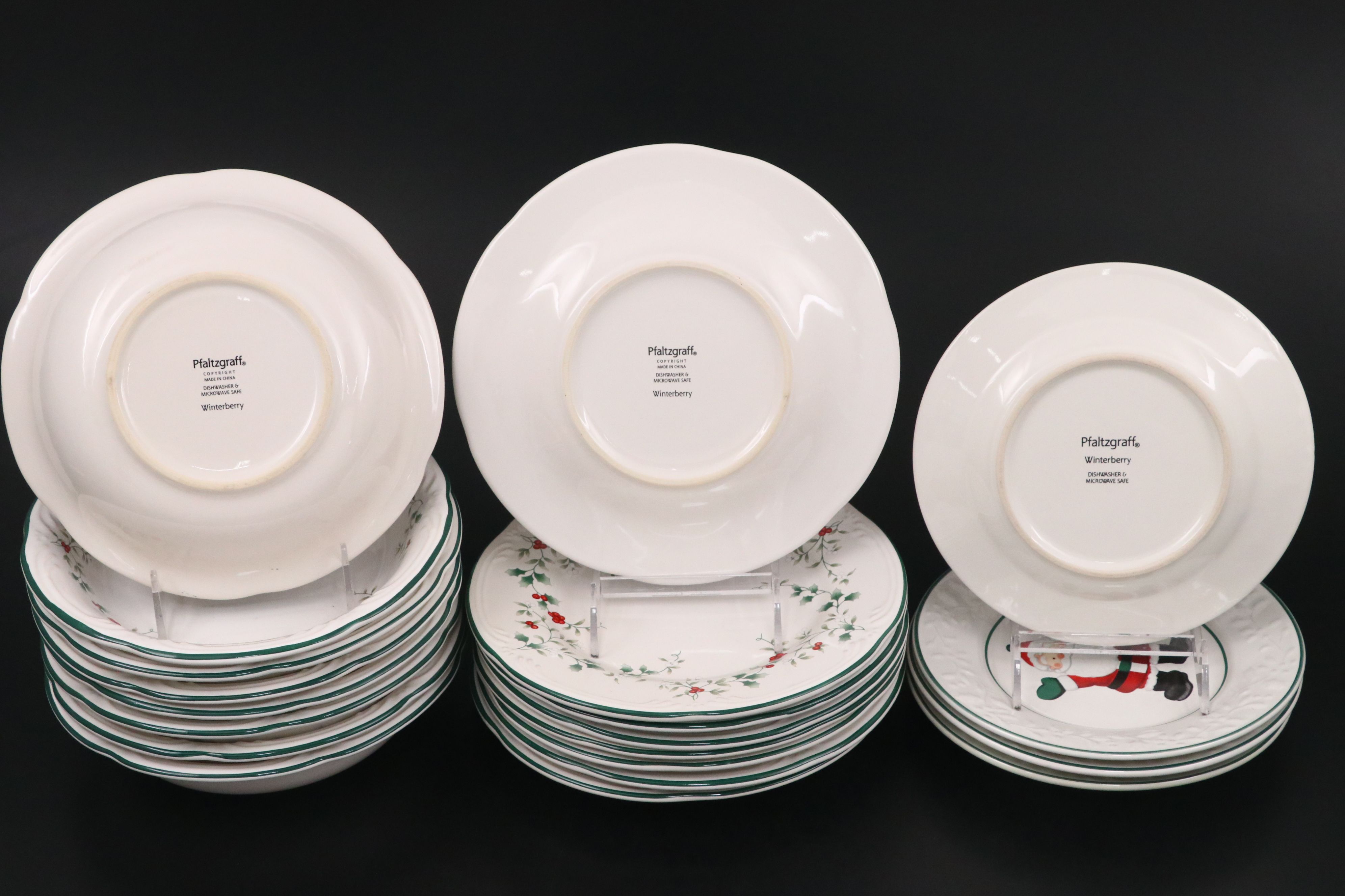 Pfaltzgraff "Winterberry" Ceramic Seasonal Dinnerware and Table Accessories