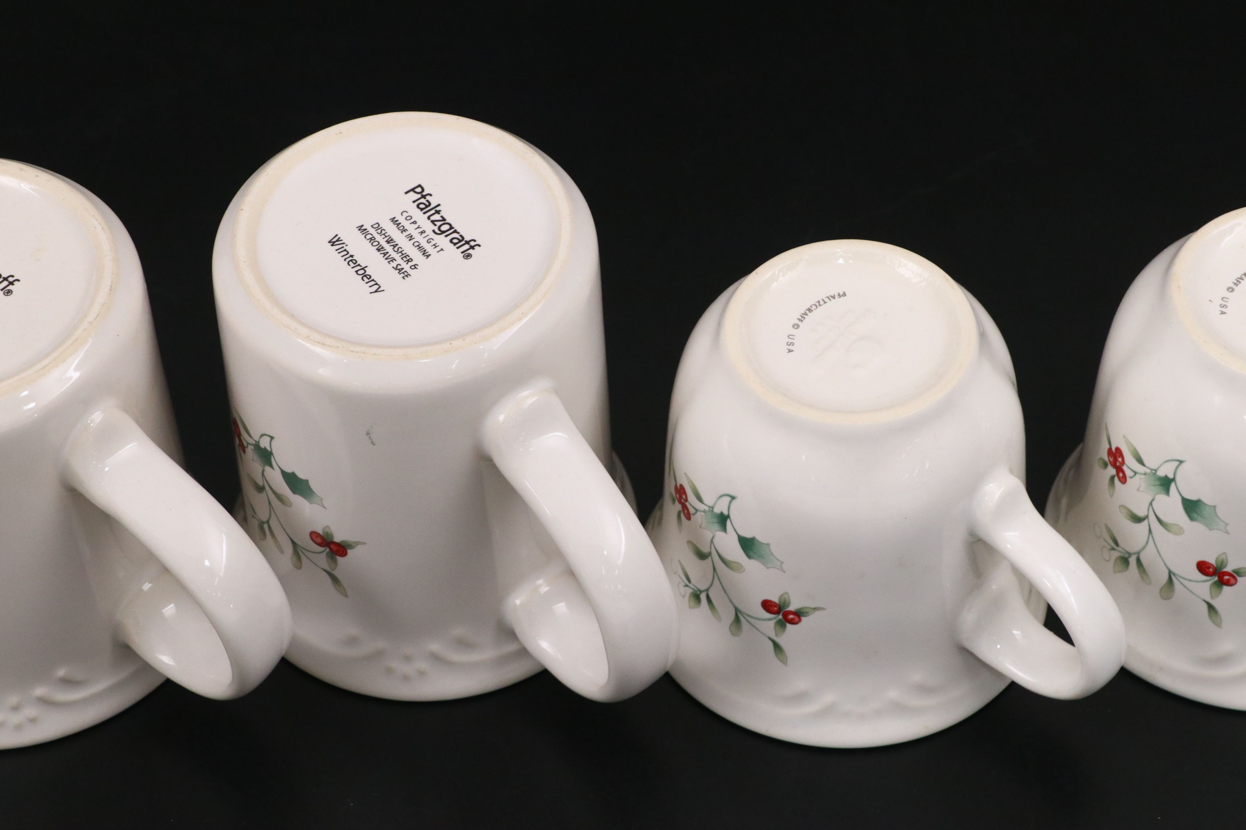 Pfaltzgraff "Winterberry" Ceramic Seasonal Dinnerware and Table Accessories