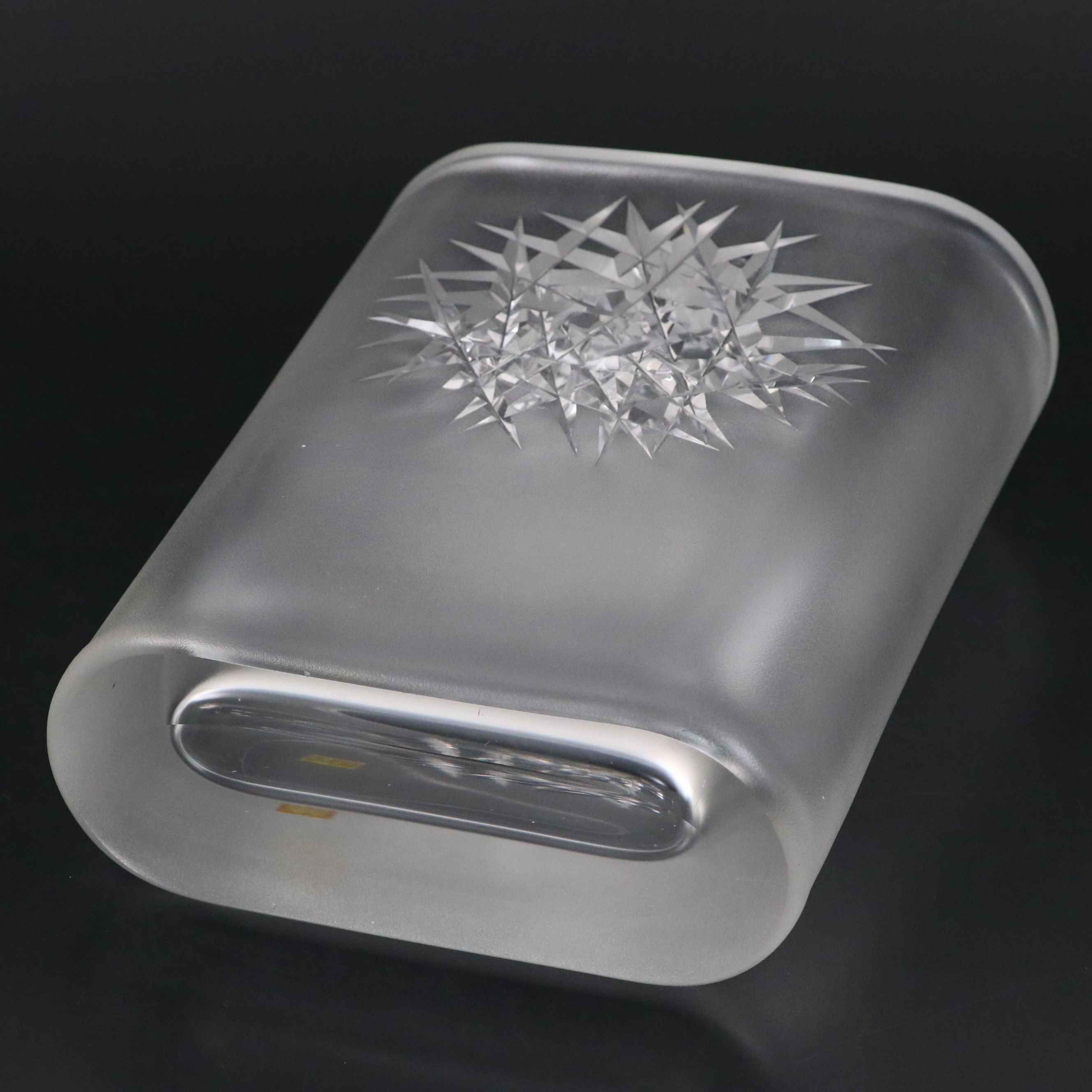 Hoya Japanese Crystal Vase, Mid to Late 20th Century