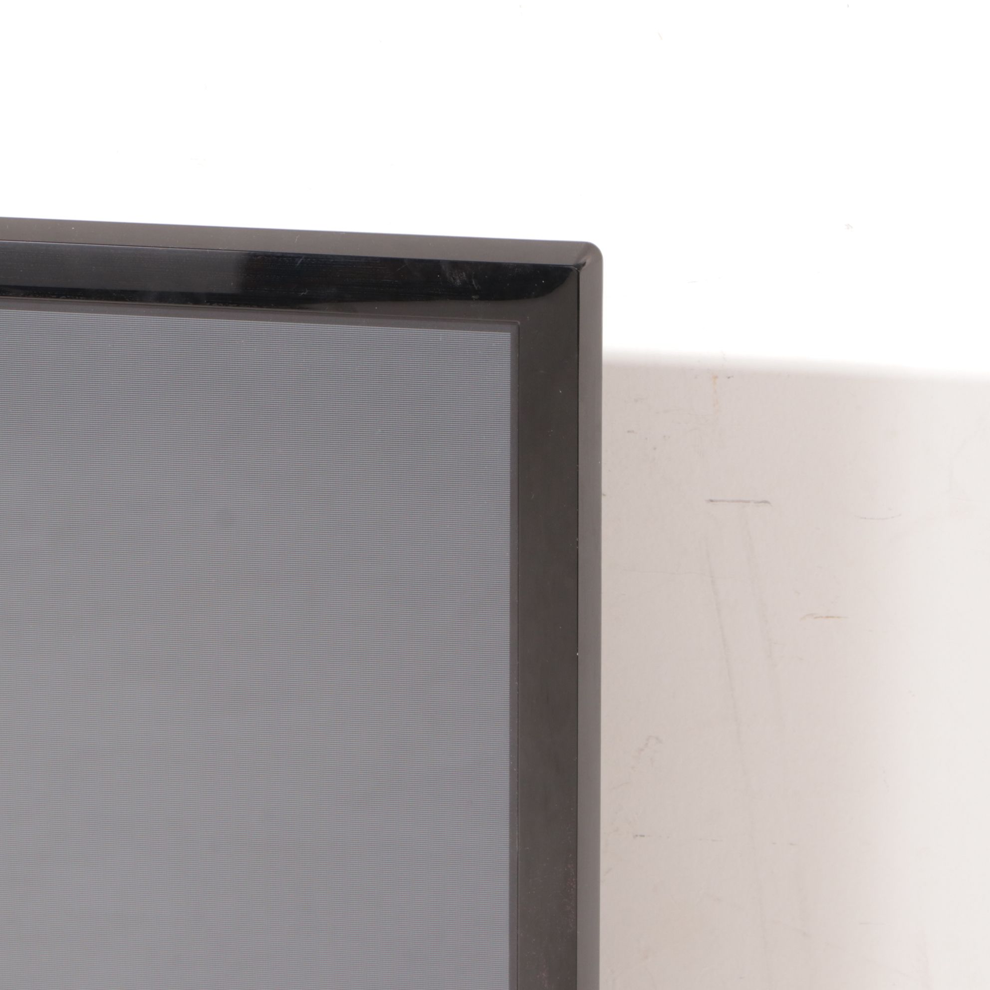 Samsung 40" Plasma HD TV with Remote and Manual