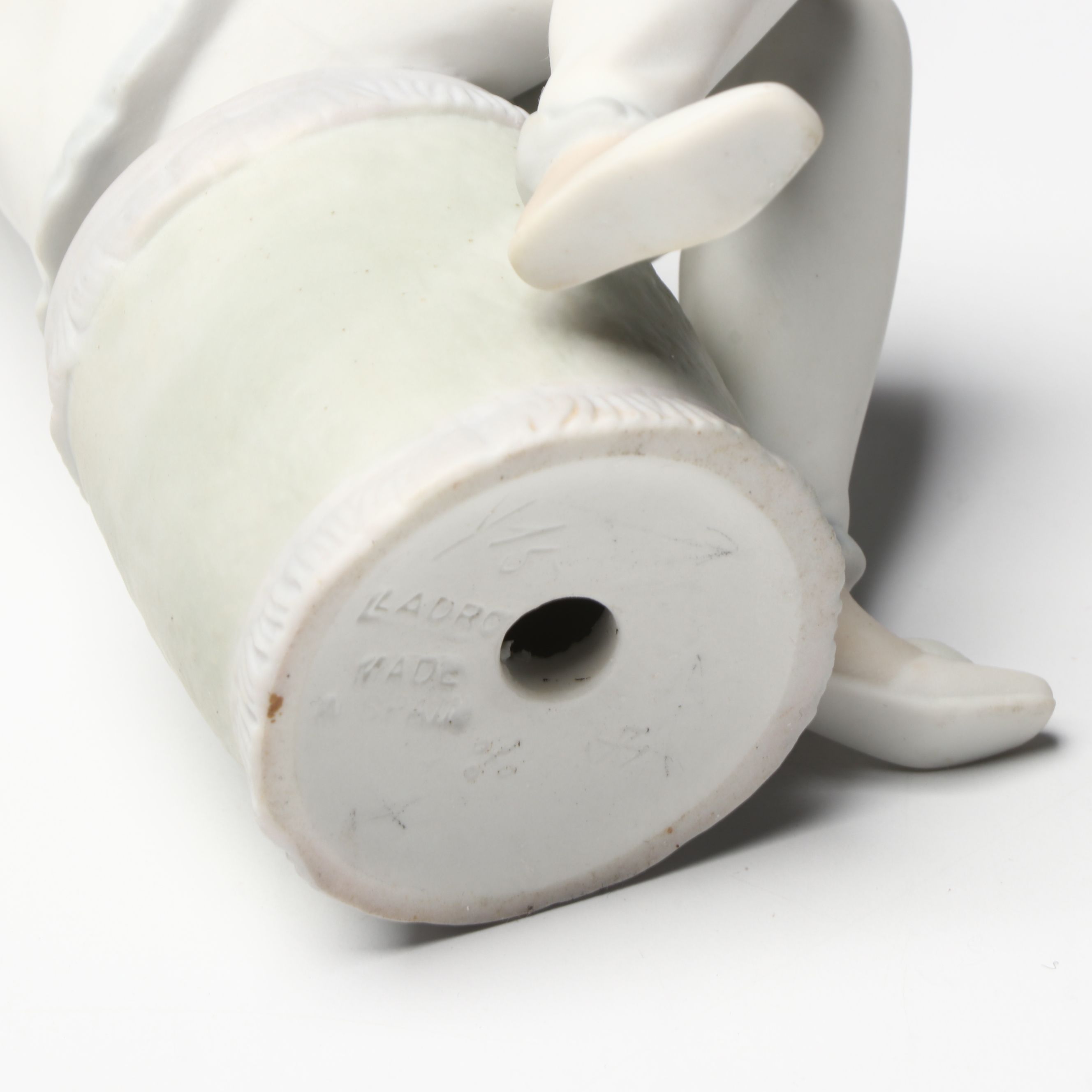 Lladró Style Porcelain Figurines