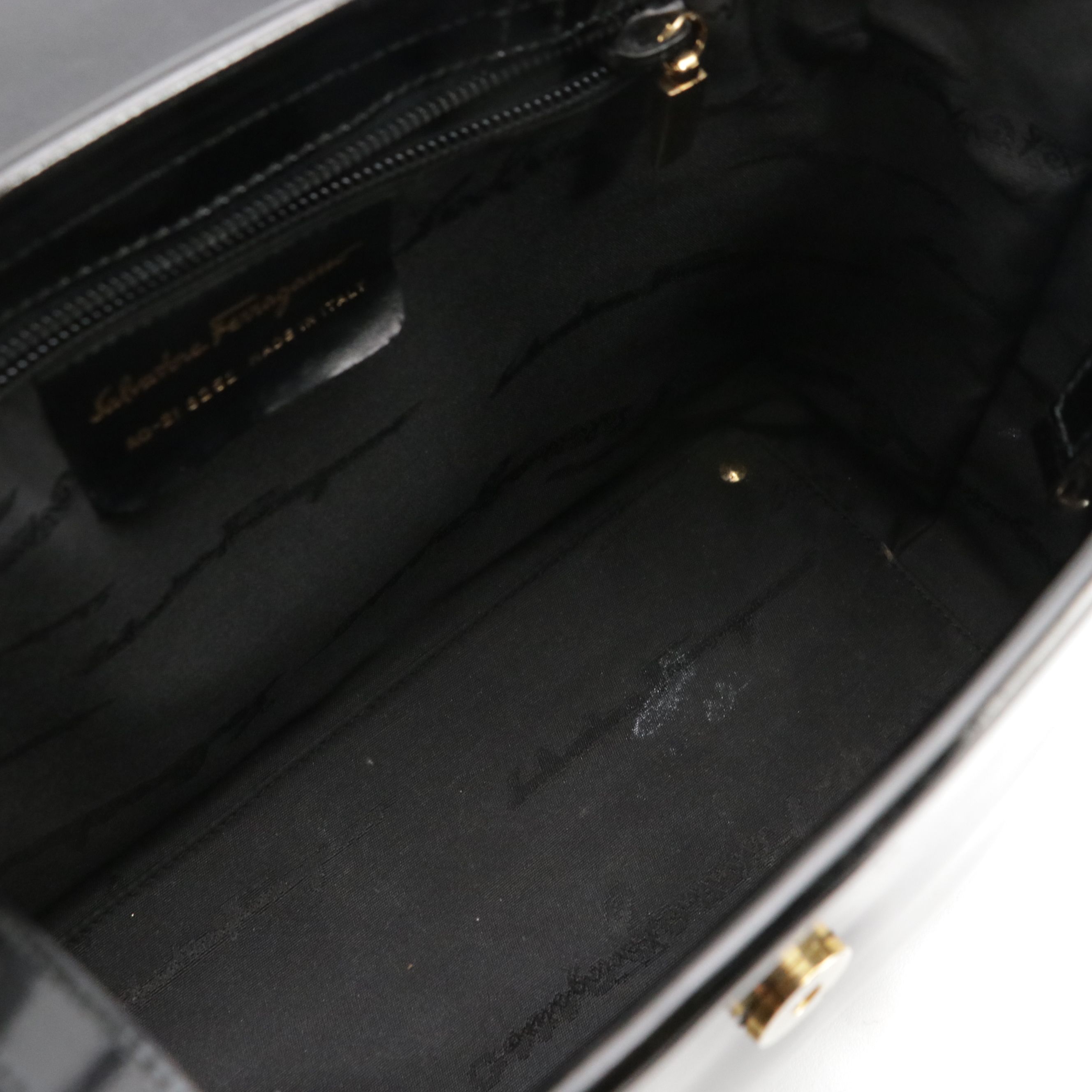 Salvatore Ferragamo Vara Buckle Two-Way Tote Bag in Patent Leather