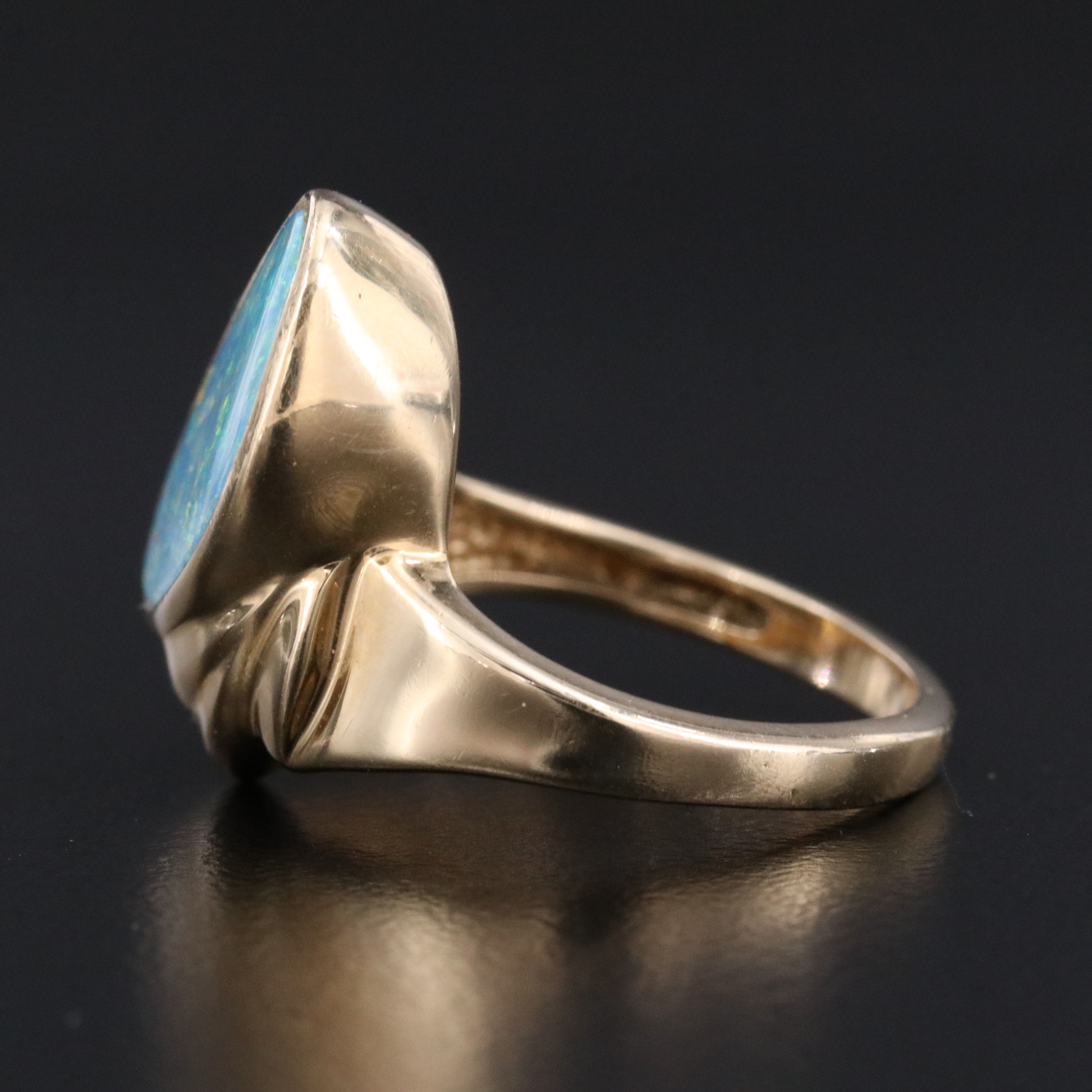 14K Opal Doublet and Diamond Ring