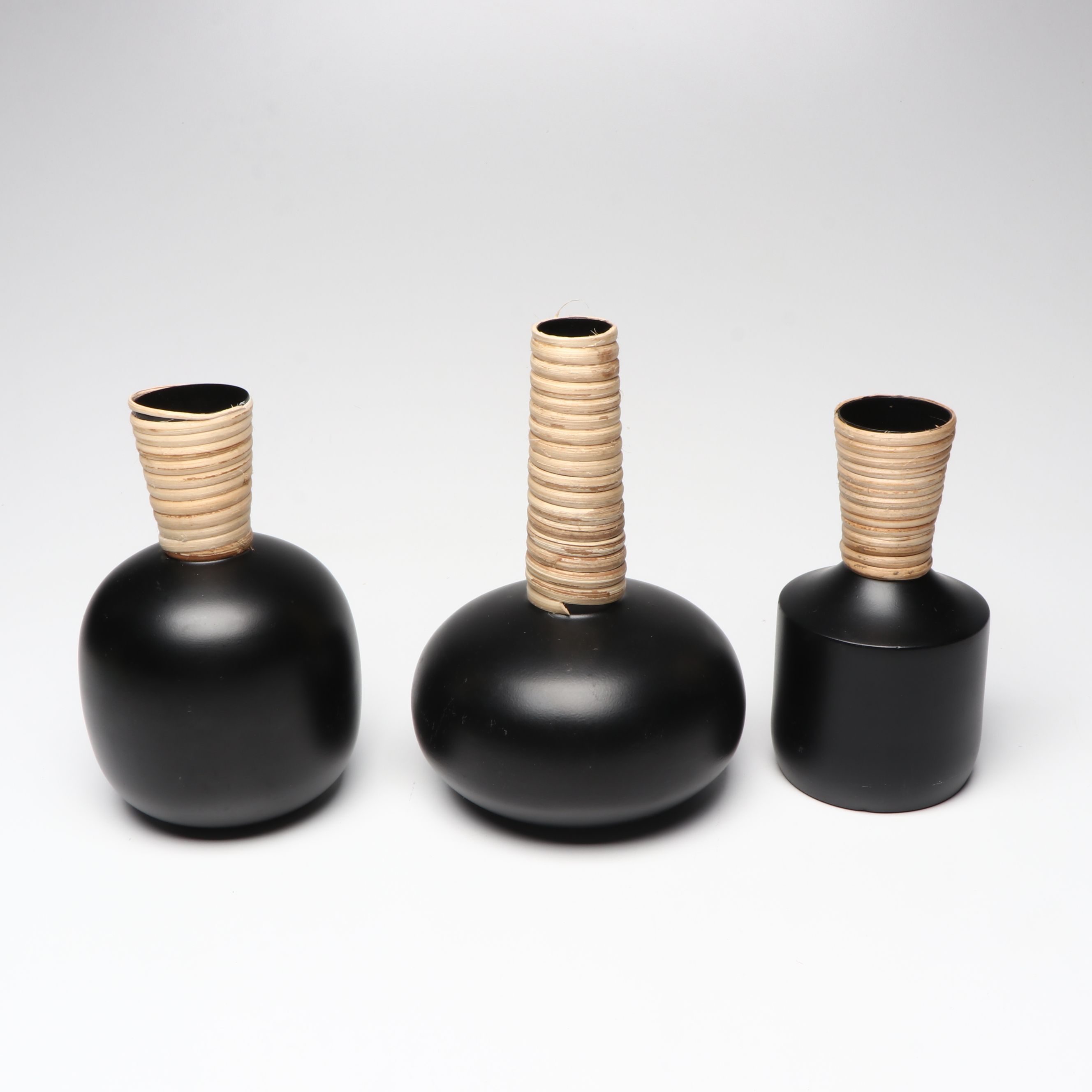 "Chickadee & Tulips" Embellished Print with Metal Vases and Bird Figurine