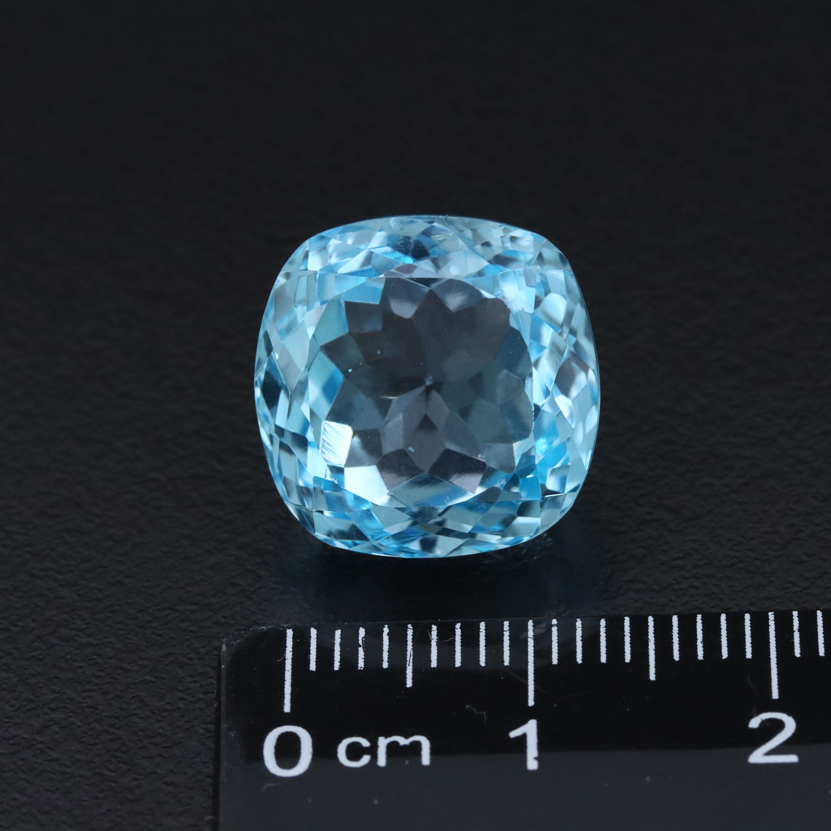 Loose 19.65 CT Swiss Blue Topaz