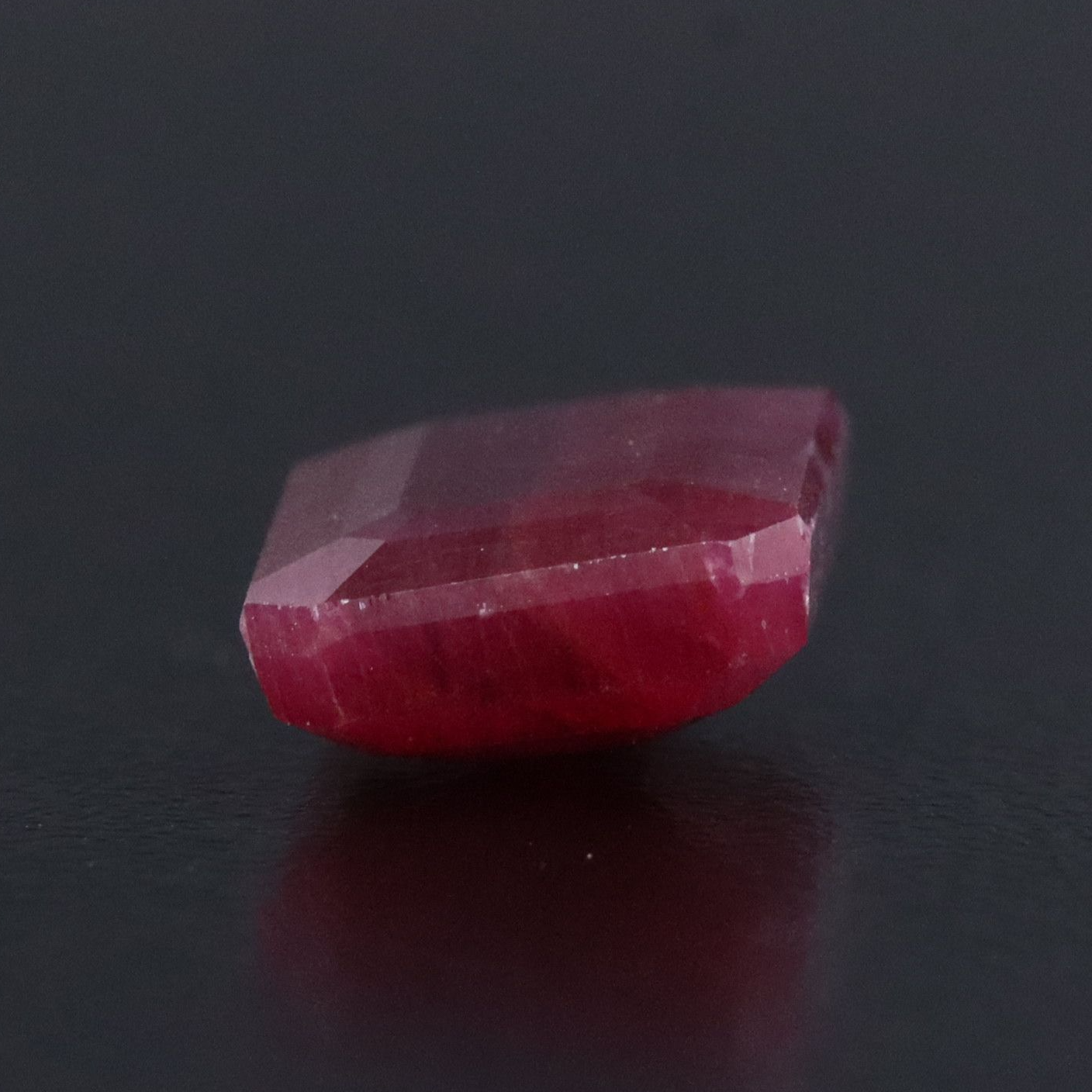 Loose 6.65 CT Ruby
