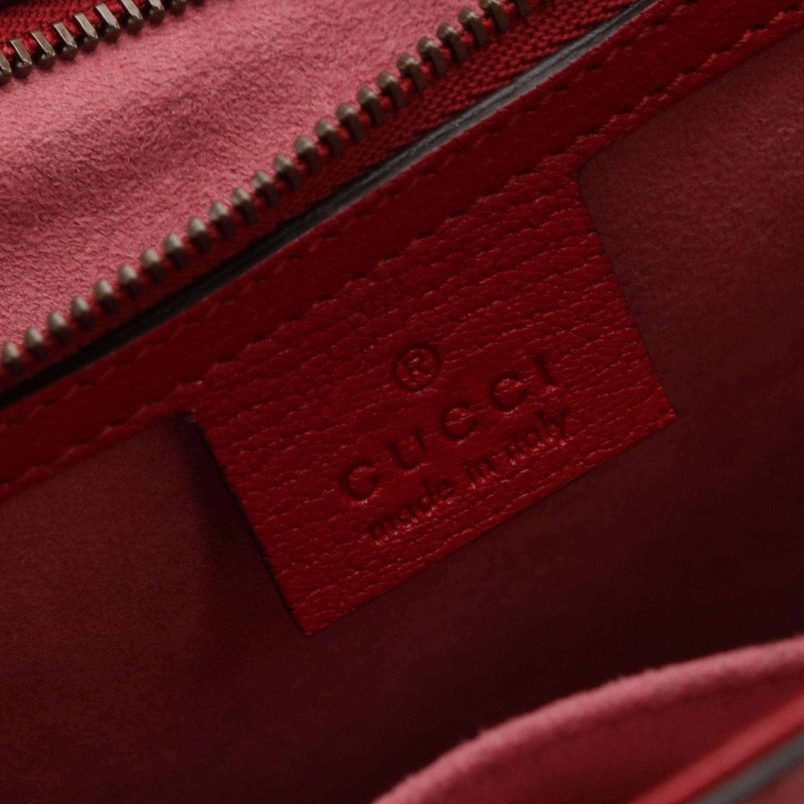 Gucci Top Handle Osiride Shoulder Bag in Red Grained Leather