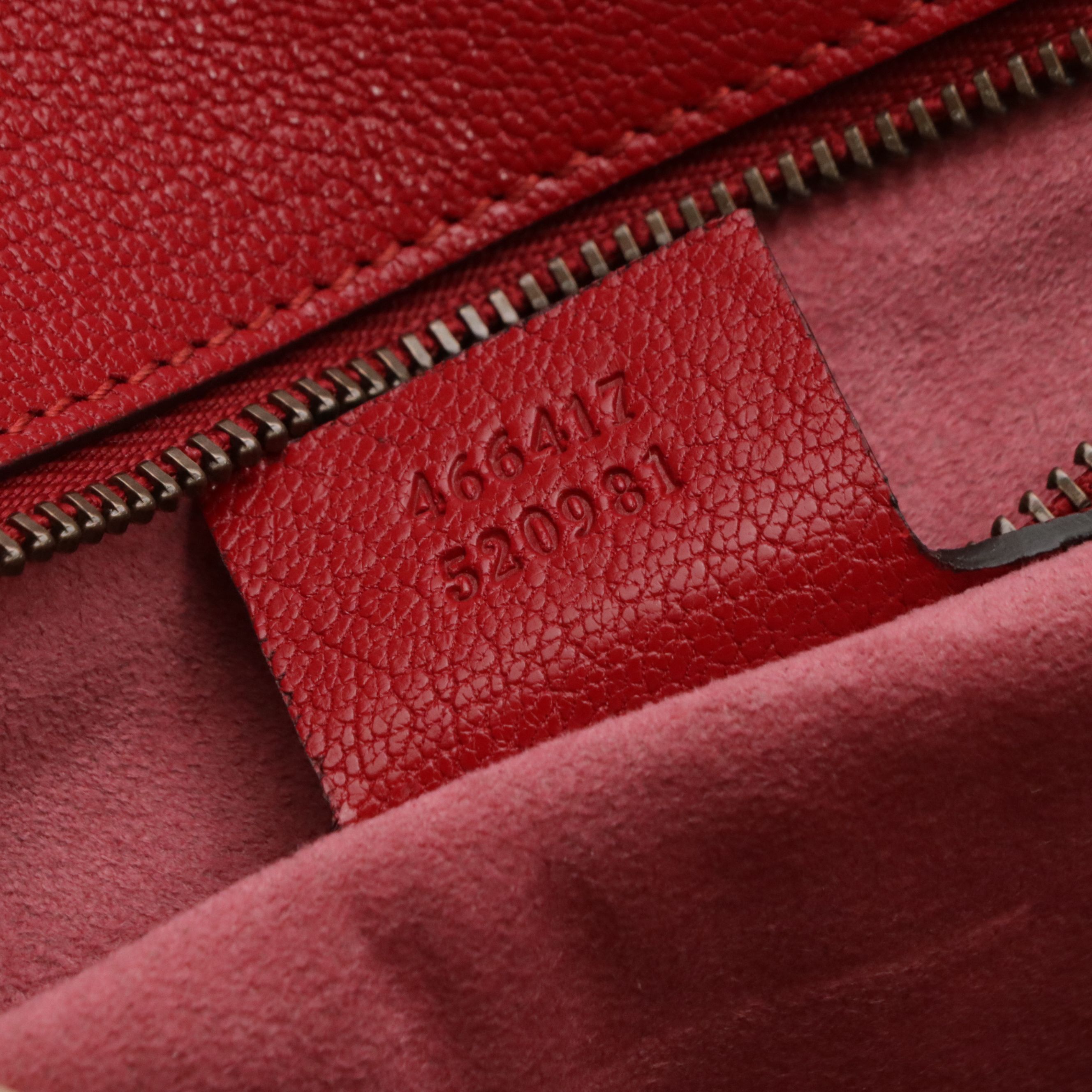 Gucci Top Handle Osiride Shoulder Bag in Red Grained Leather