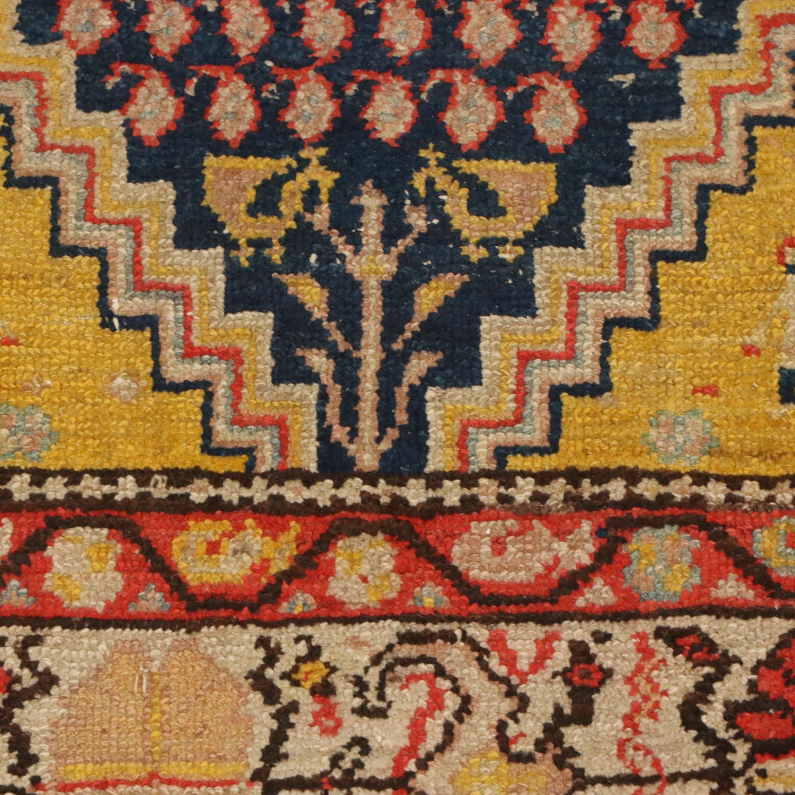 4' x 9' Hand-Knotted Persian Hamadan Area Rug