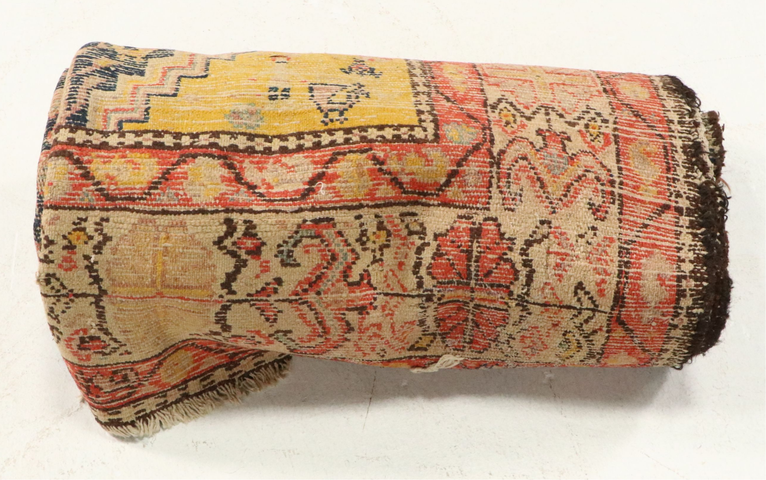 4' x 9' Hand-Knotted Persian Hamadan Area Rug