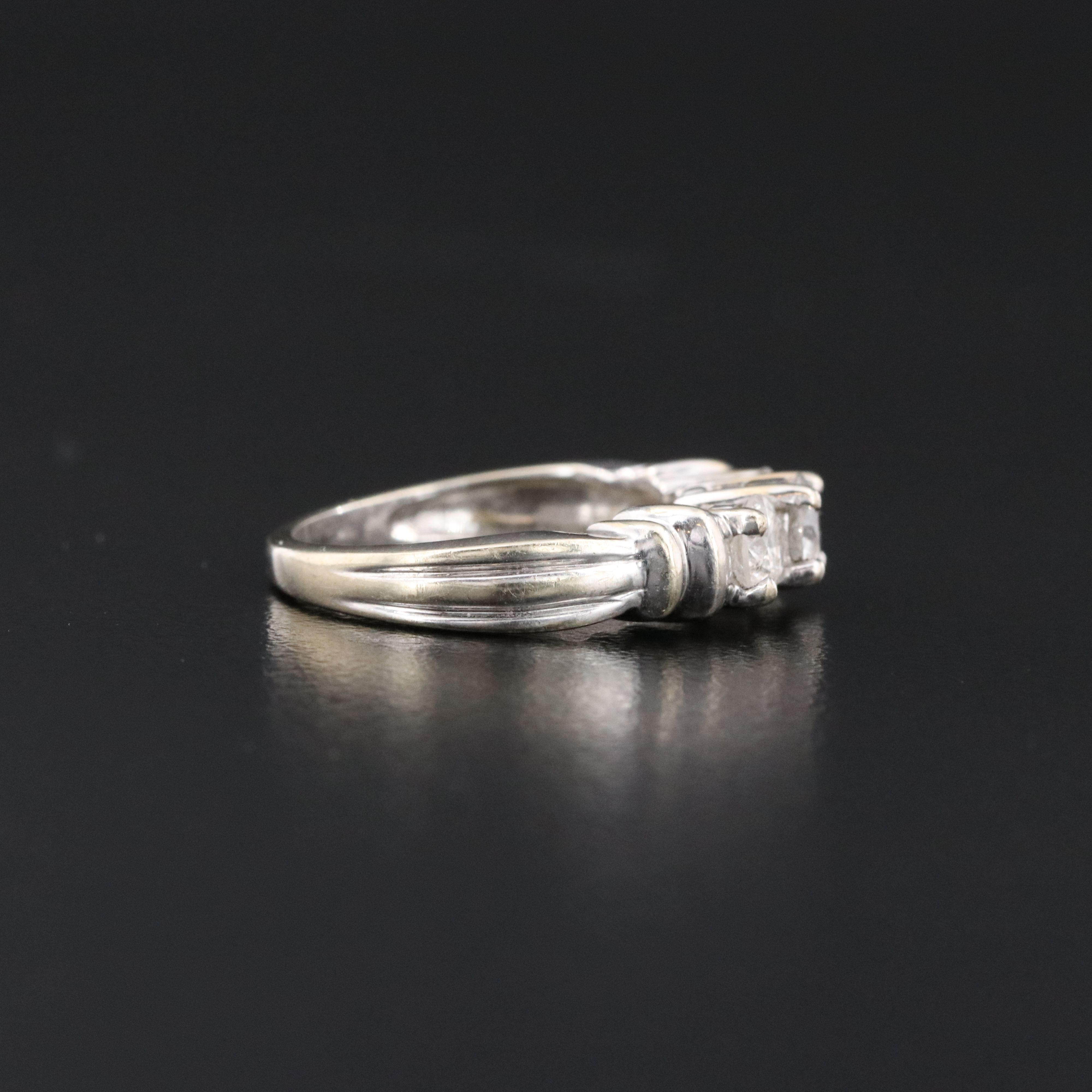 14K 1.00 CTW Diamond Three Stone Ring