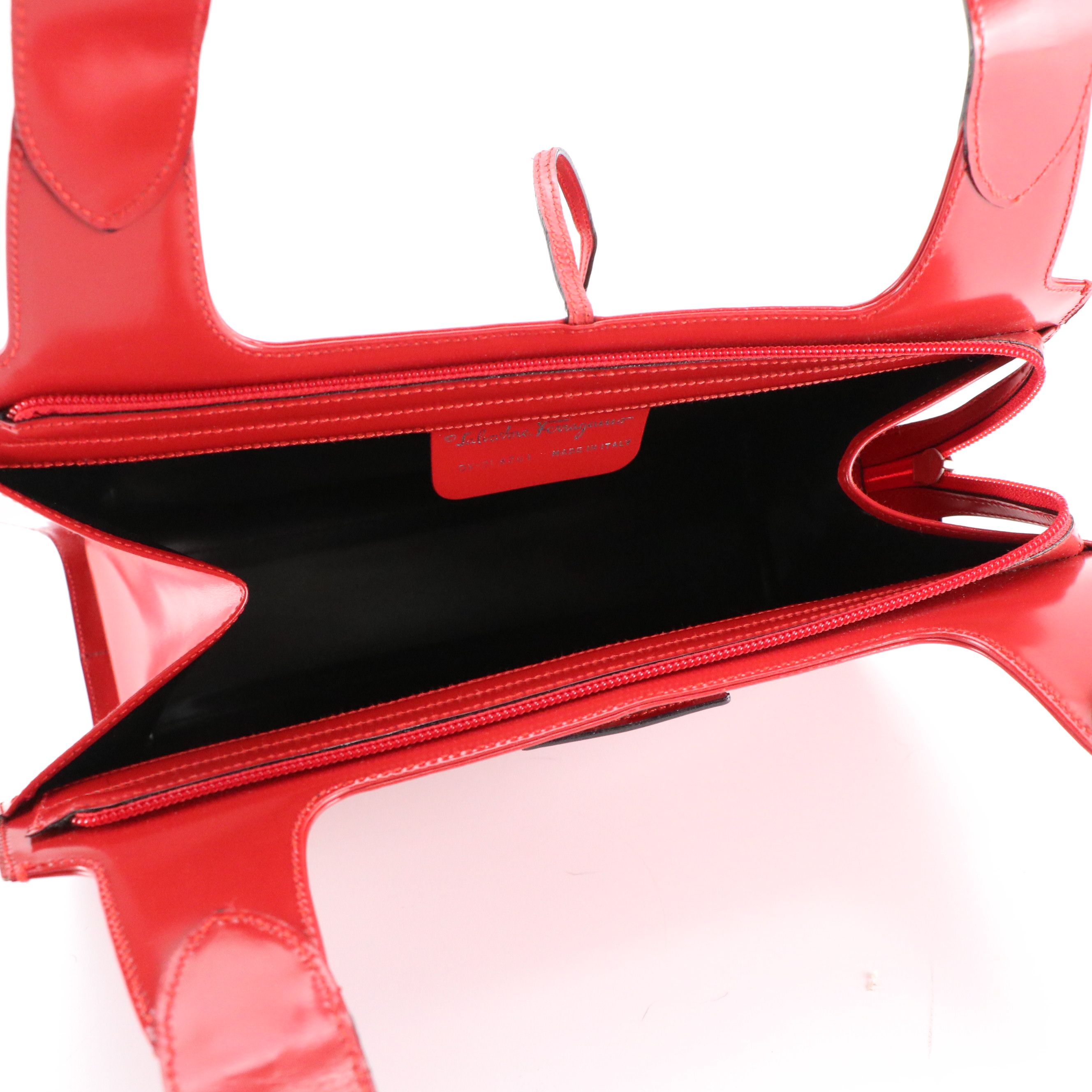 Salvatore Ferragamo String/Ferragamo Button Hobo Shoulder Bag in Red Leather