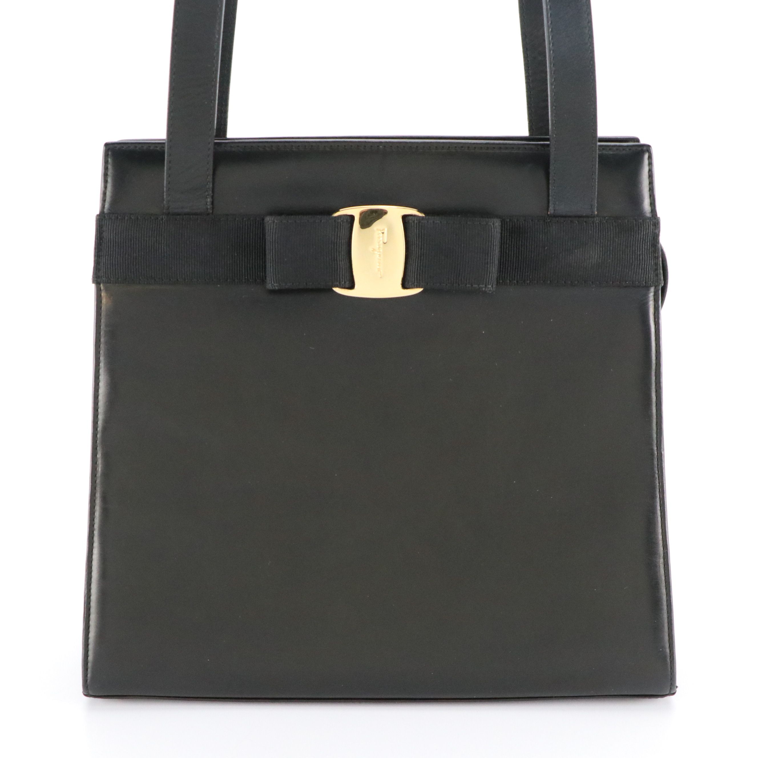 Salvatore Ferragamo Black Leather Vara Bow Shoulder Bag