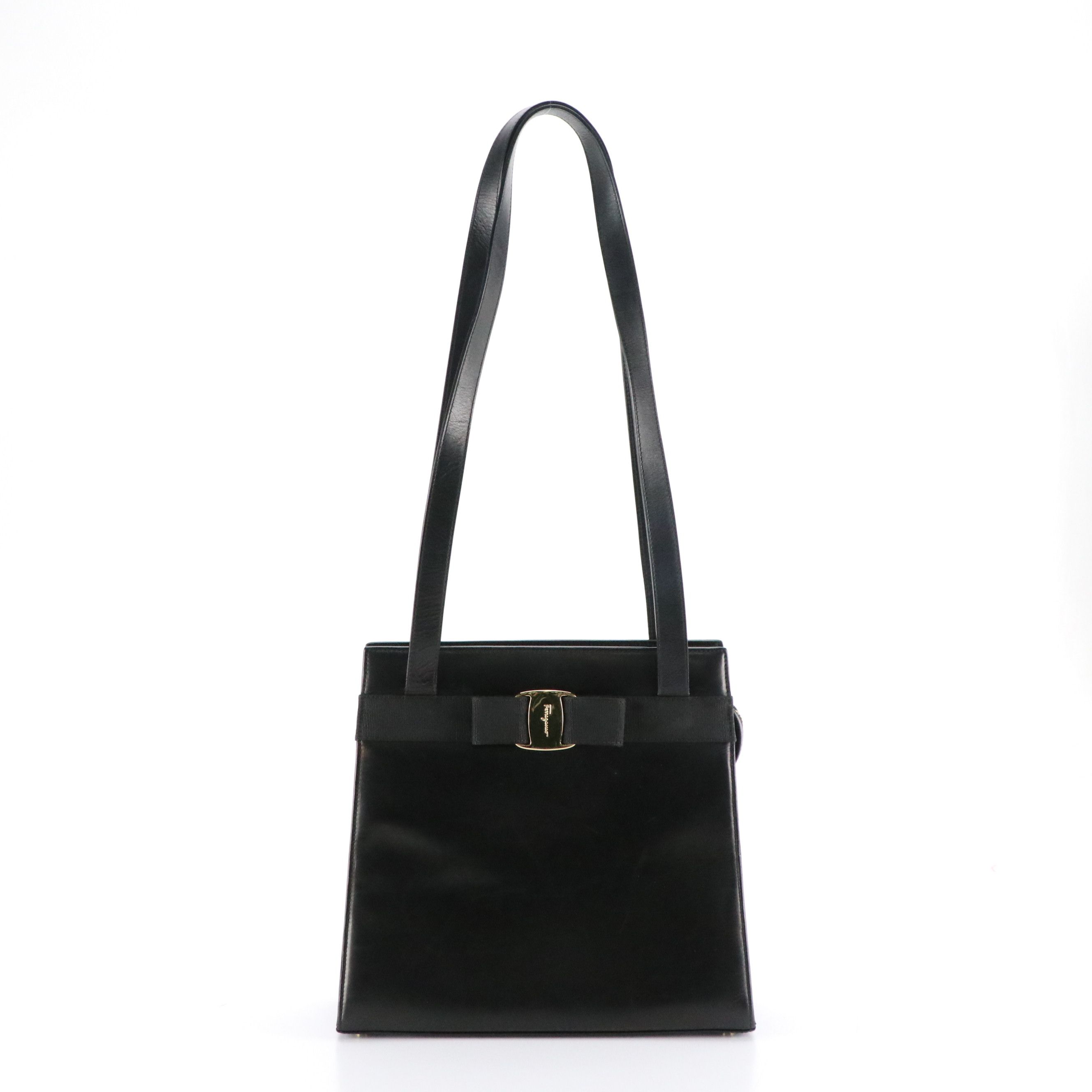 Salvatore Ferragamo Black Leather Vara Bow Shoulder Bag