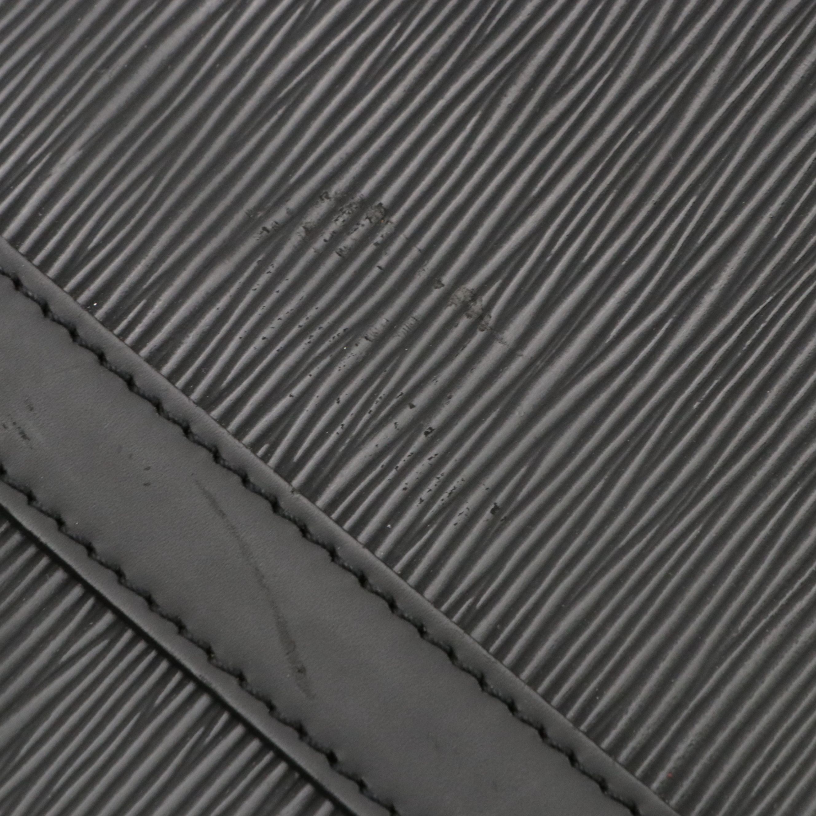 Louis Vuitton Vivienne MM Briefcase Bag in Black Epi and Smooth Leather