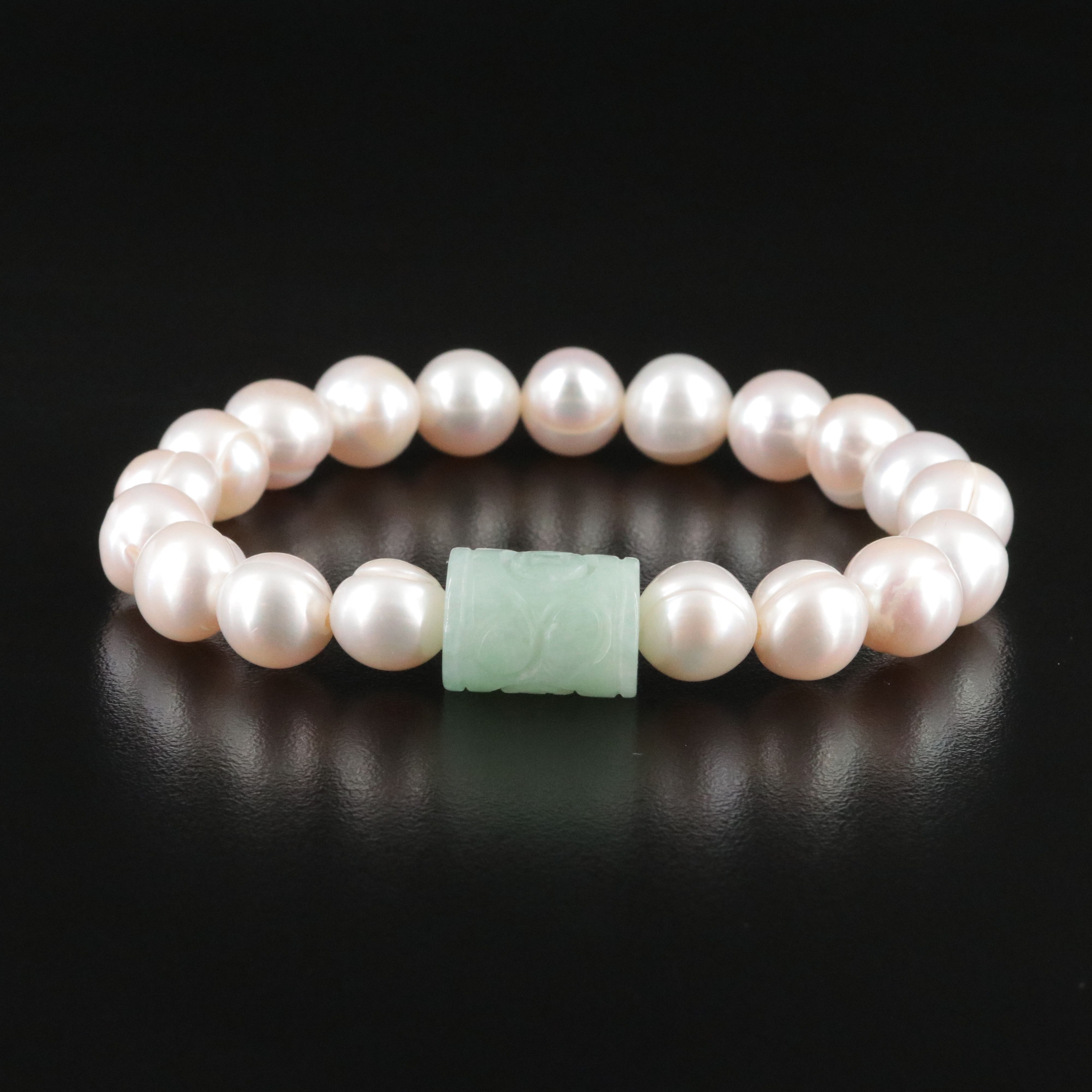 Pearl and Carved Jadeite Bracelet