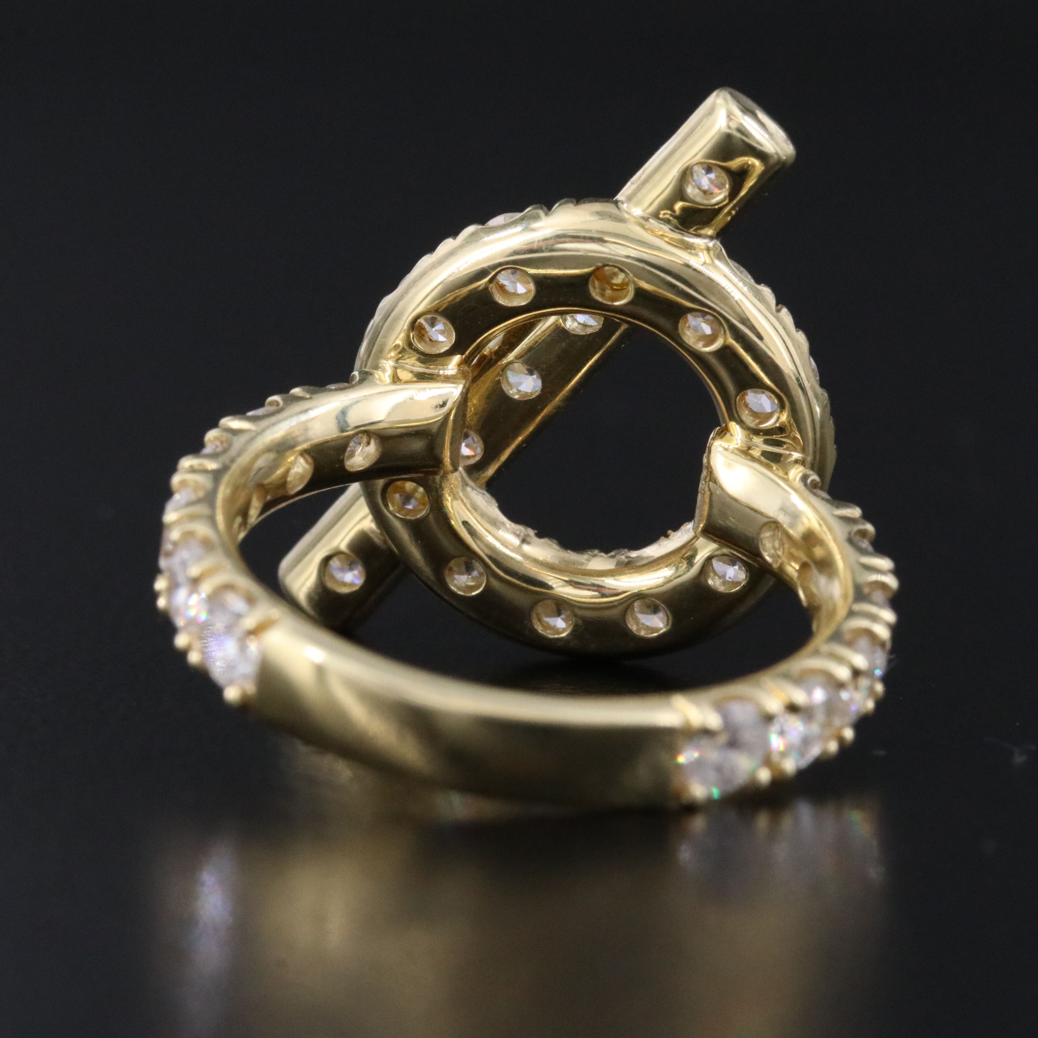 18K 3.00 CTW Diamond Toggle Motif Ring