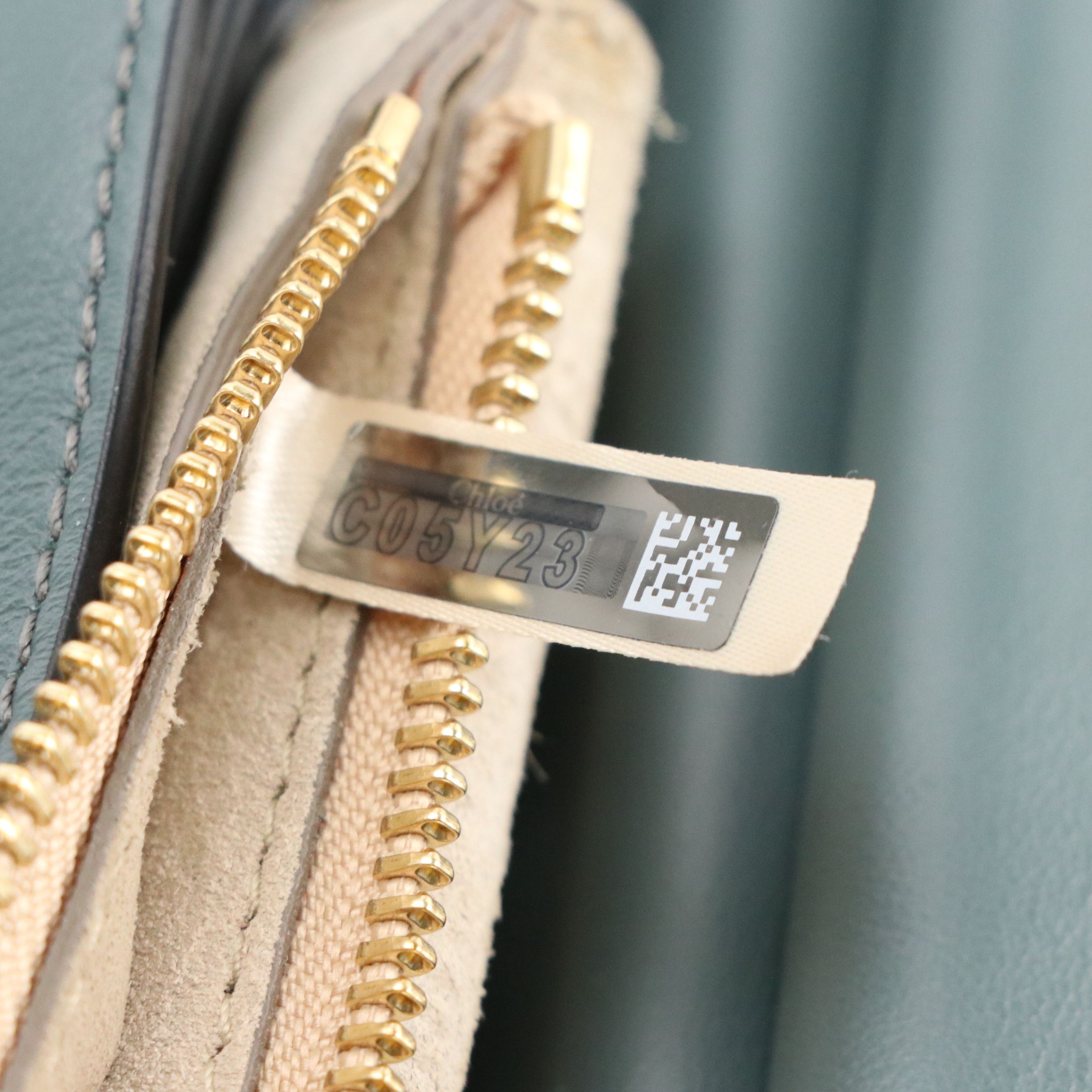 Chloé Medium Faye Shoulder Bag in Cloudy Blue Calfskin Leather and Suede