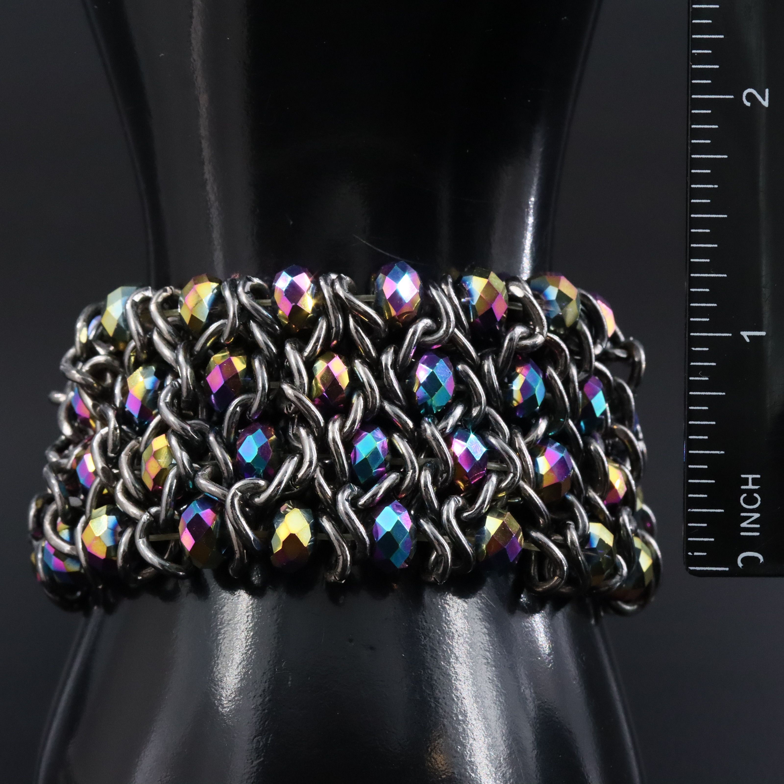 Gunmetal and Glass Rondelle Bracelet