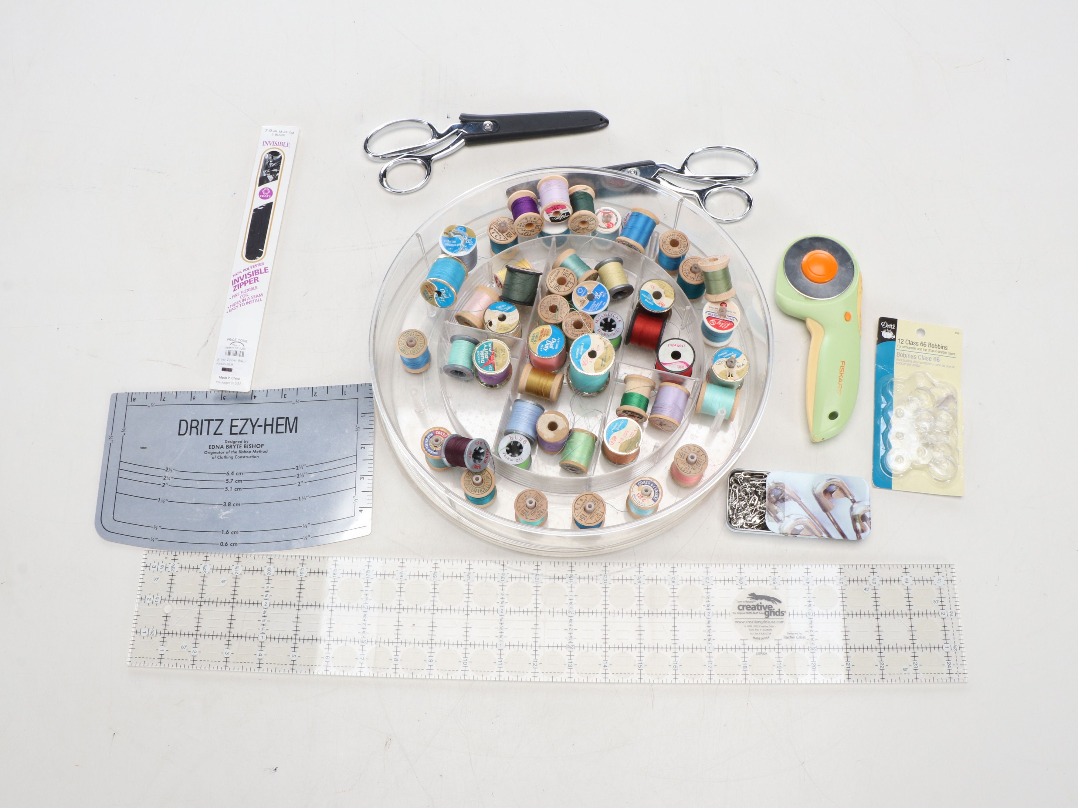 Singer "Tradition" Sewing Machine with Rolling Carrier, Mat, Scissors and More